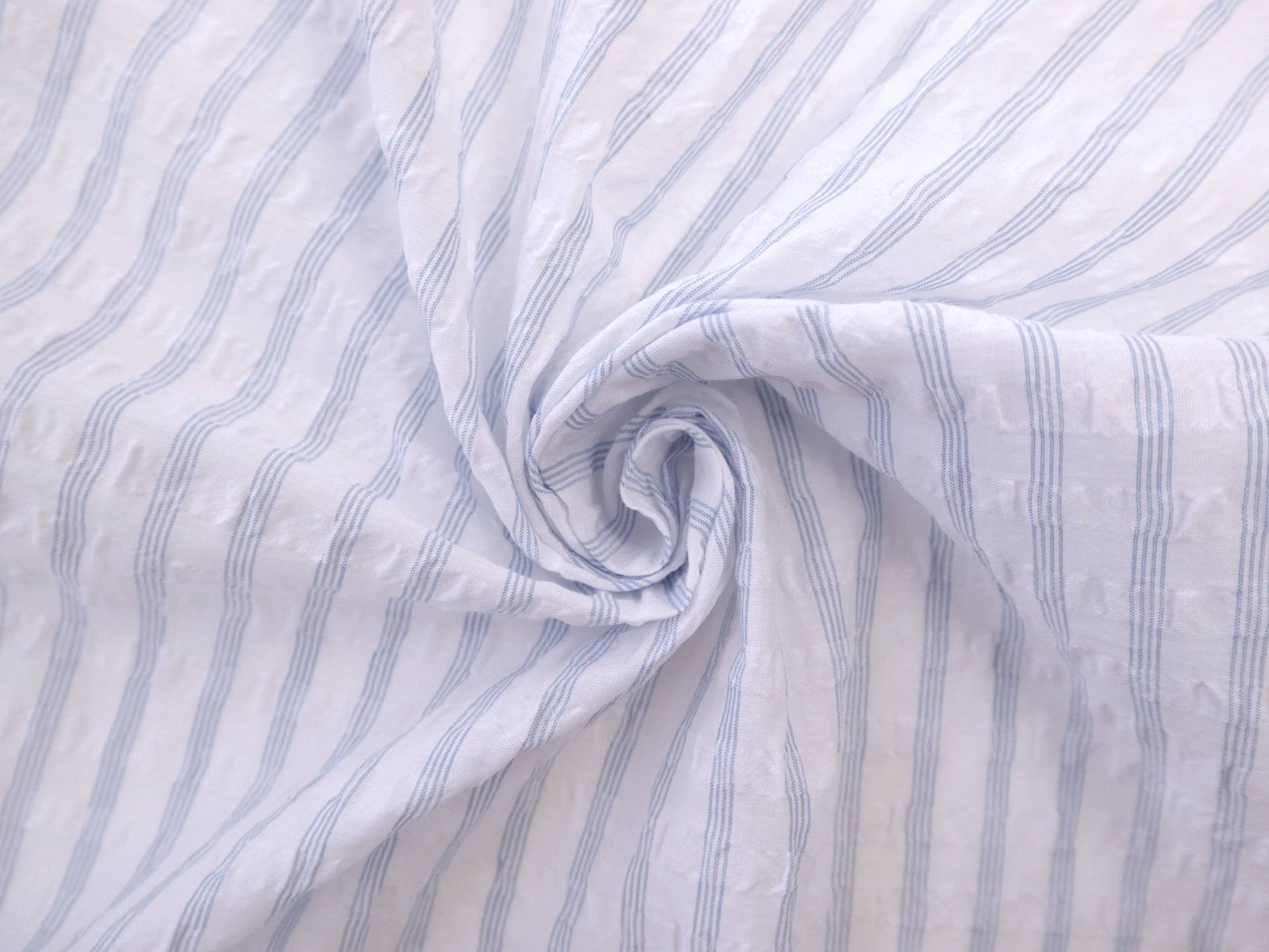 Cotton Blend Seersucker Stripe in Cornflower