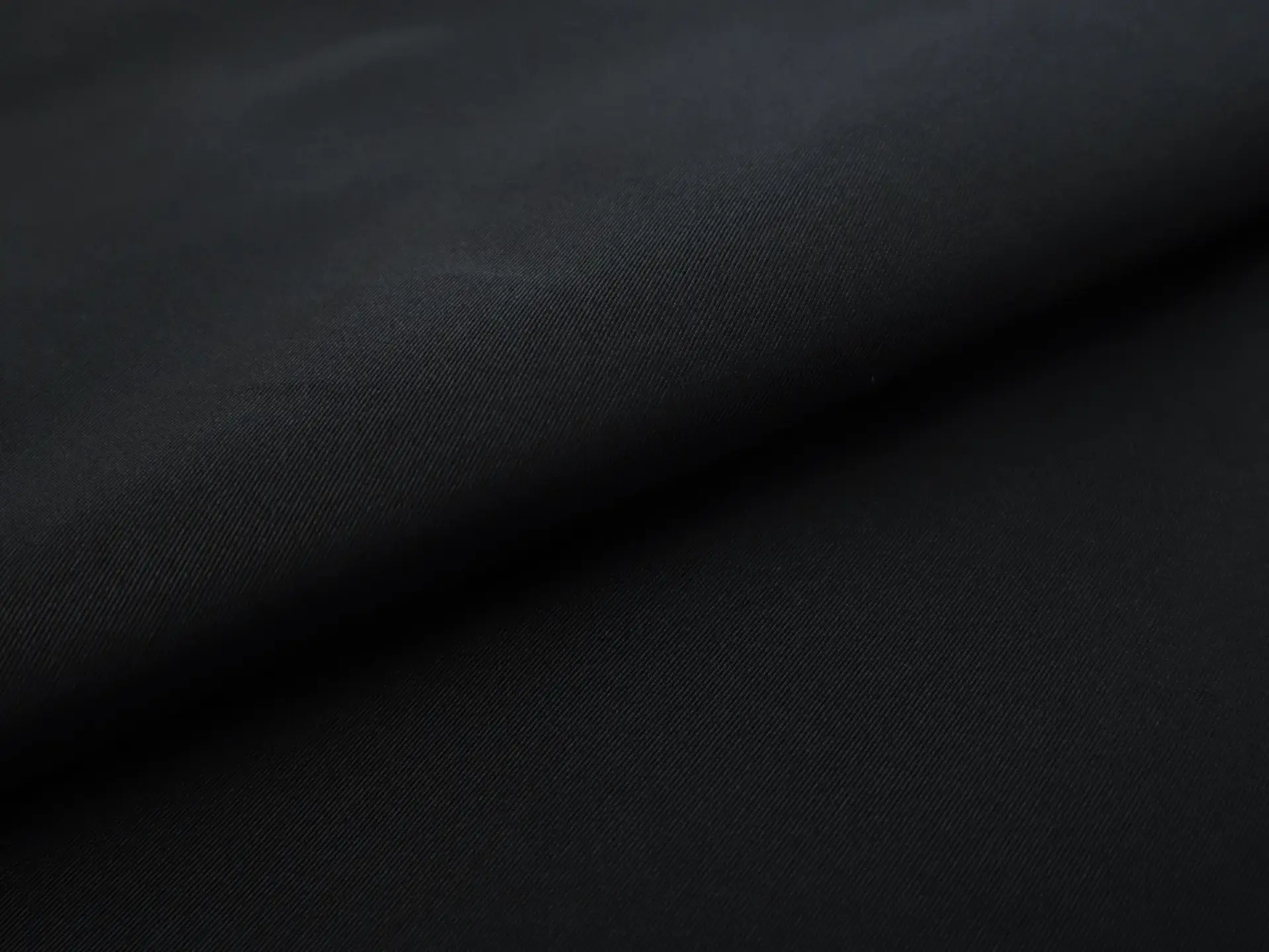 Italian Silk Gros De Londres in Midnight Navy