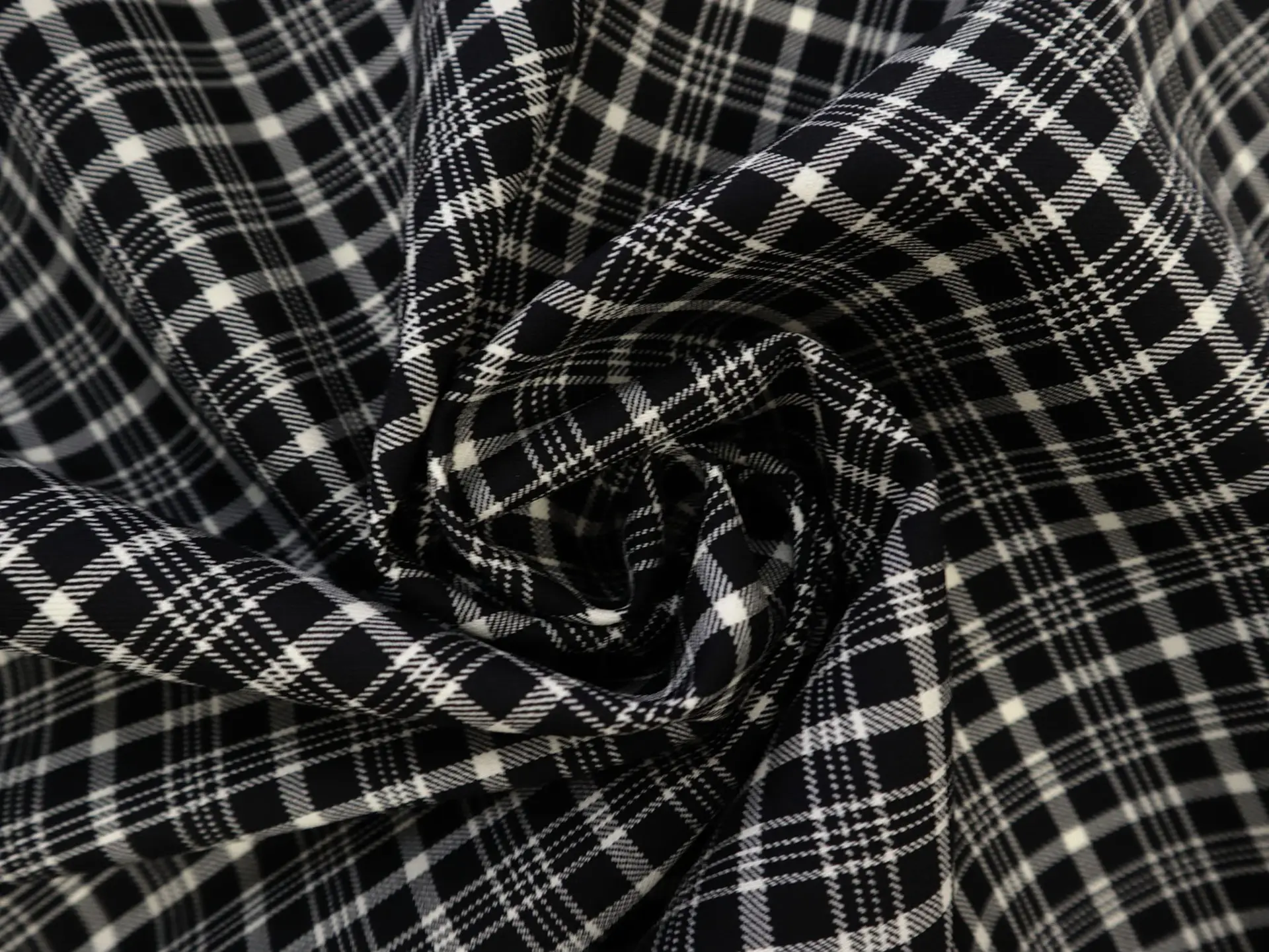 Italian Wool Blend Plaid Suiting in Black
