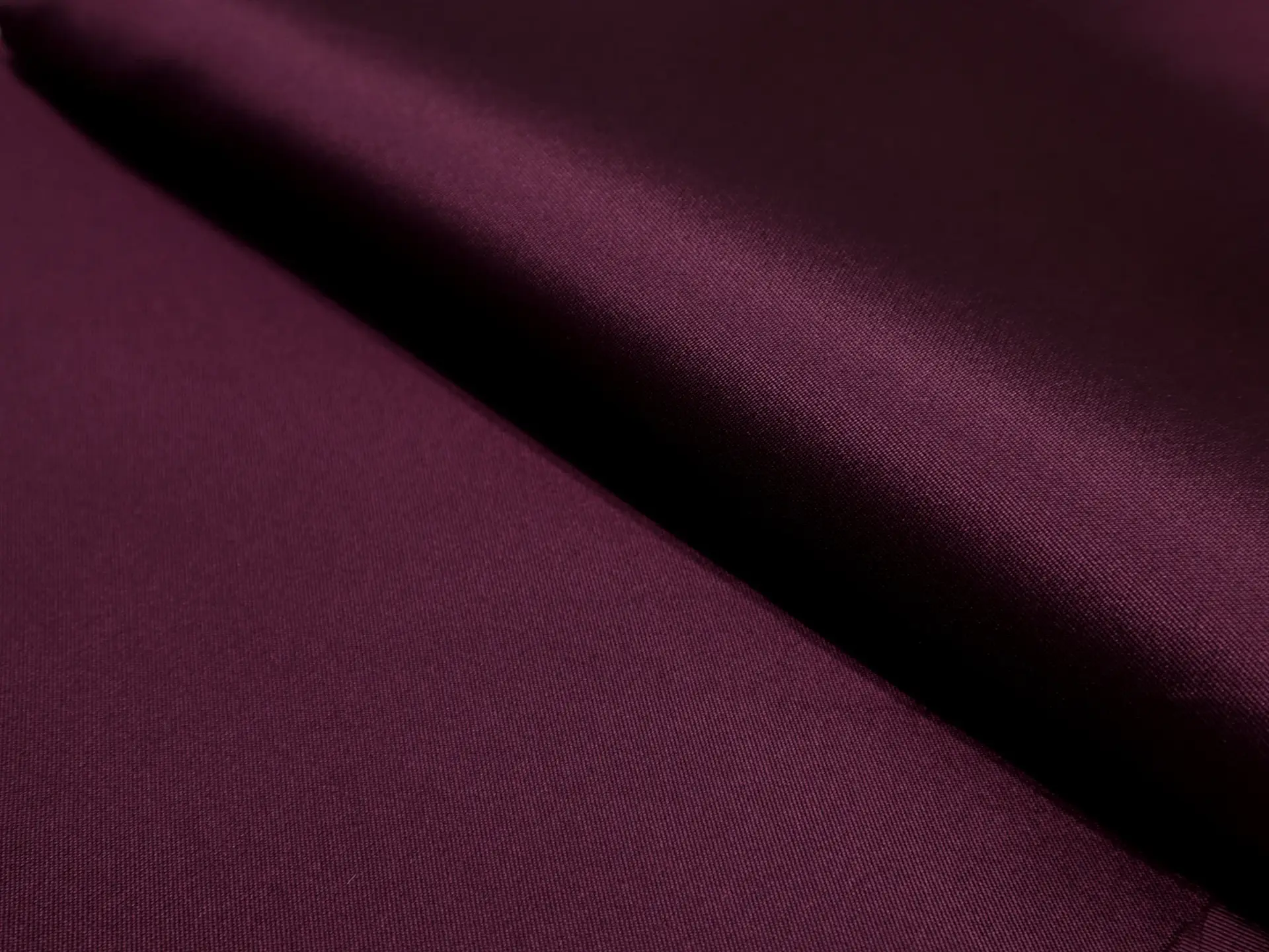 Silk Zibeline in Aubergine