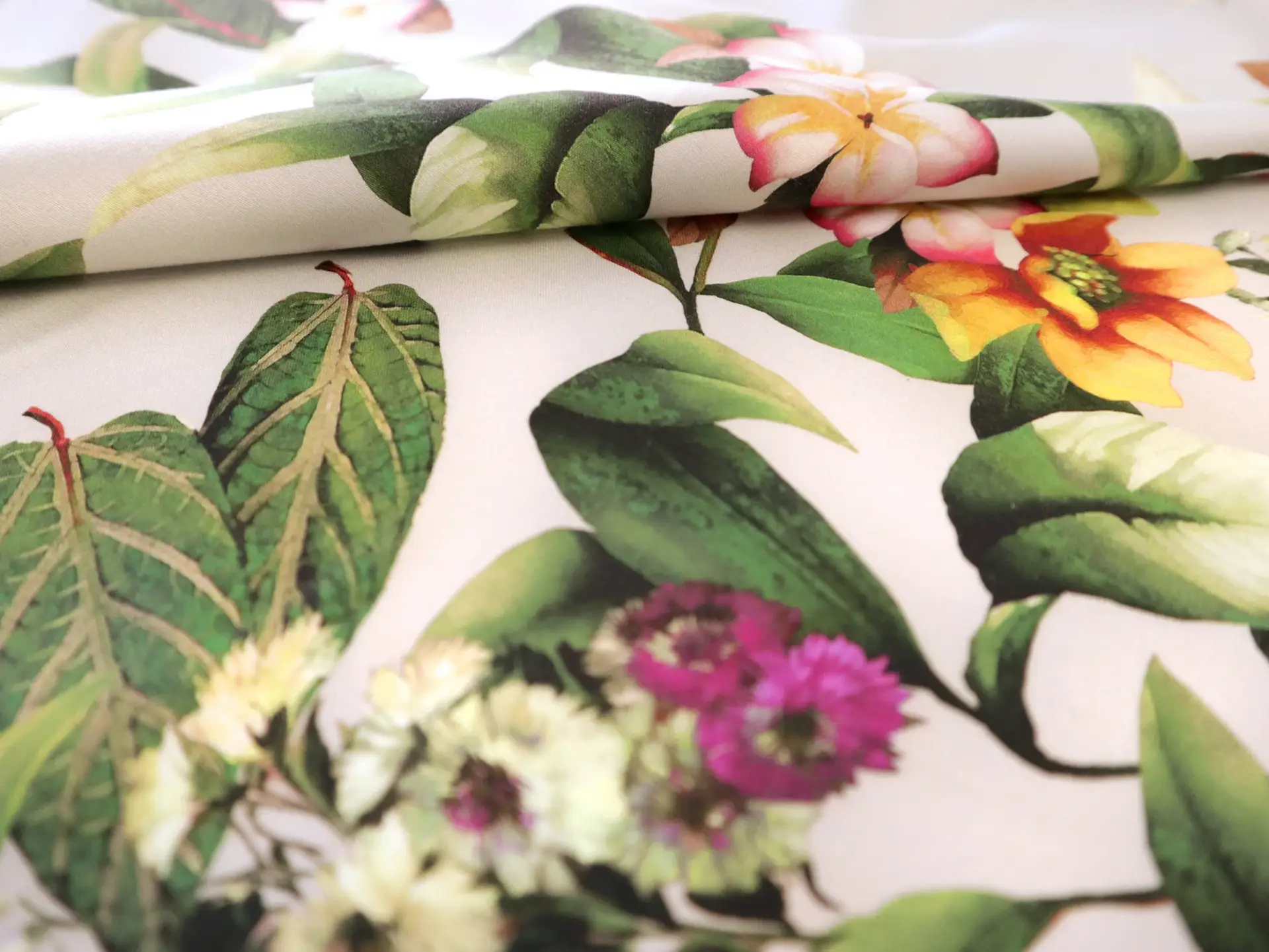 Cotton Sateen Lawn Large Florals