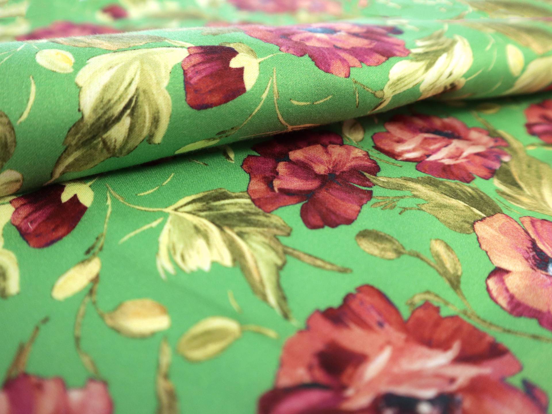 Cotton Sateen Lawn Floral Poppies Print
