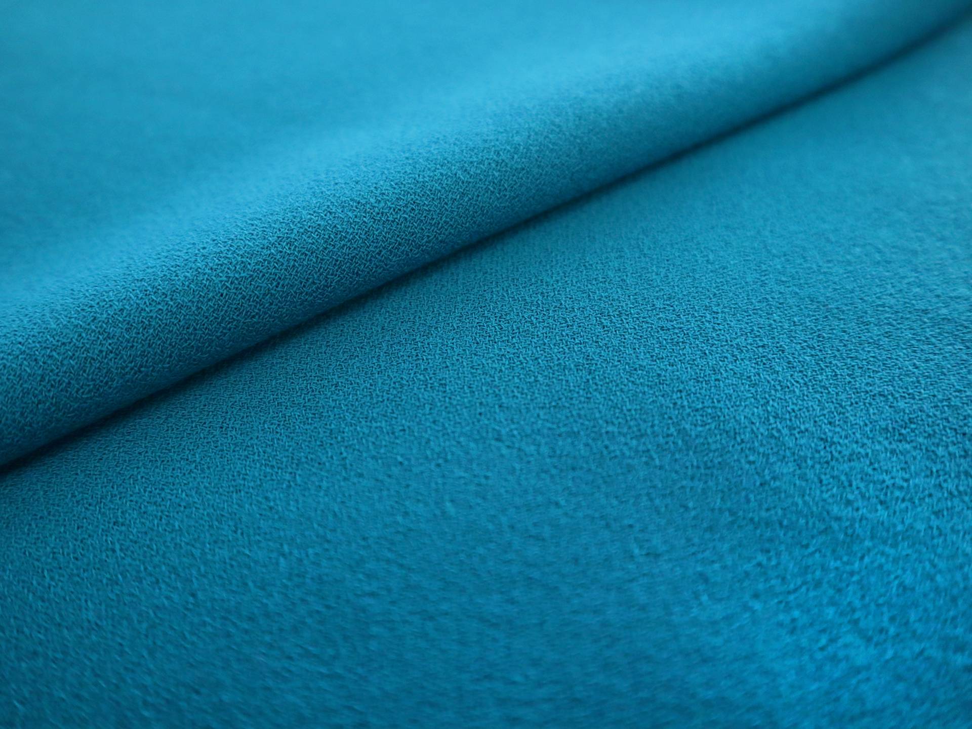 Italian Wool Crepe in Verde Petrolio 