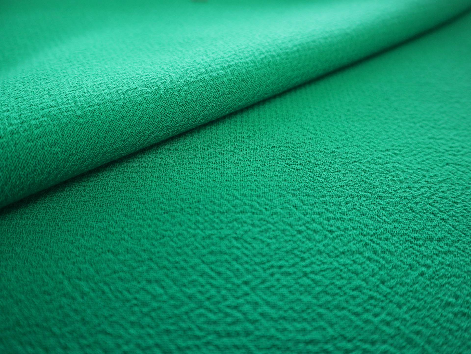 Italian Wool Double Crepe in Shamrock Green