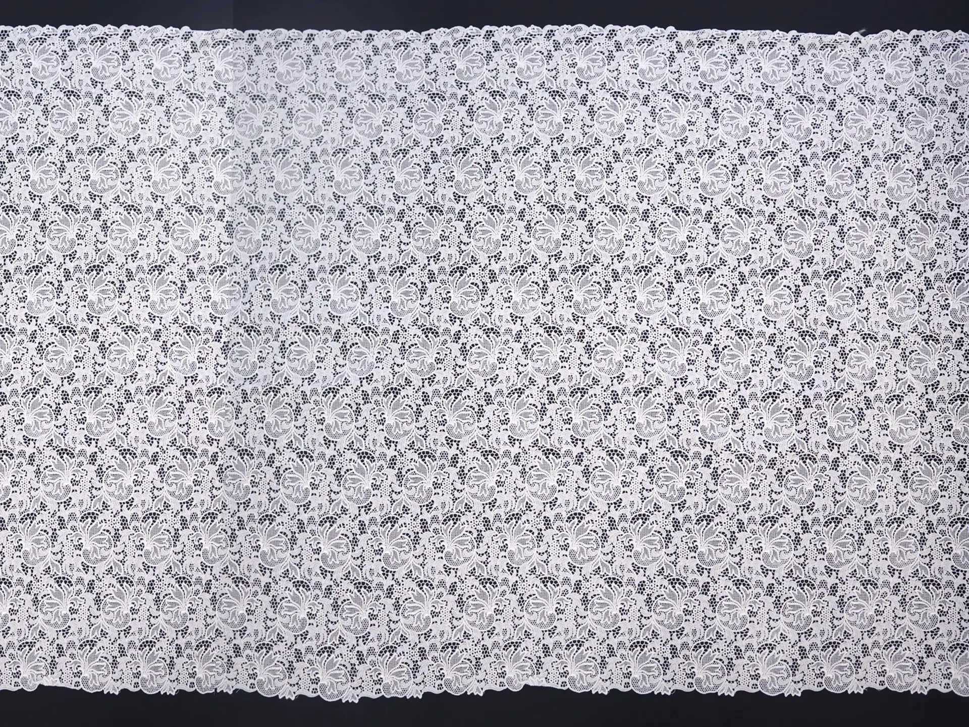 Gupiure Lace in White