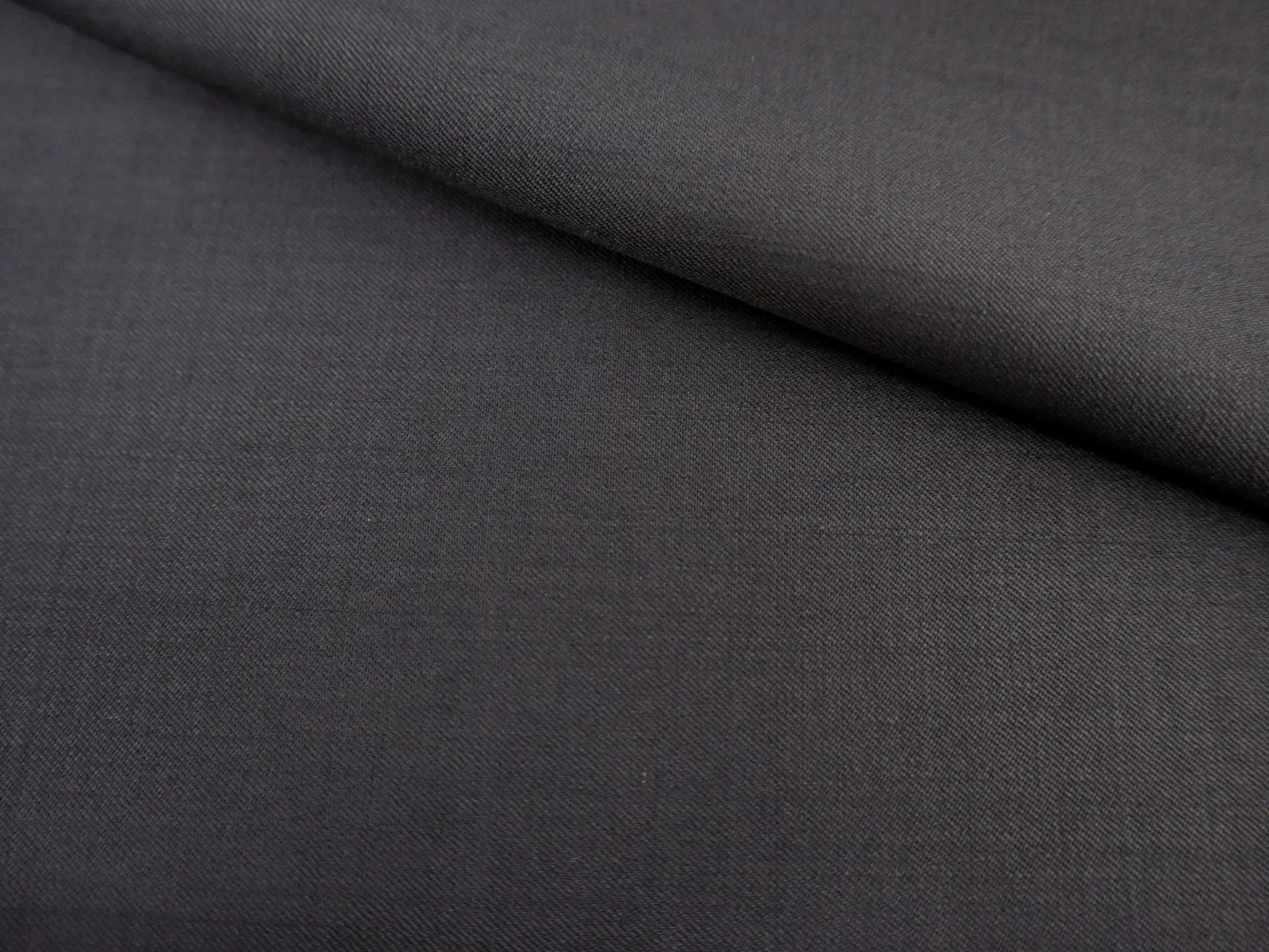 Scottish Super 120’s Wool Suiting in Charcoal