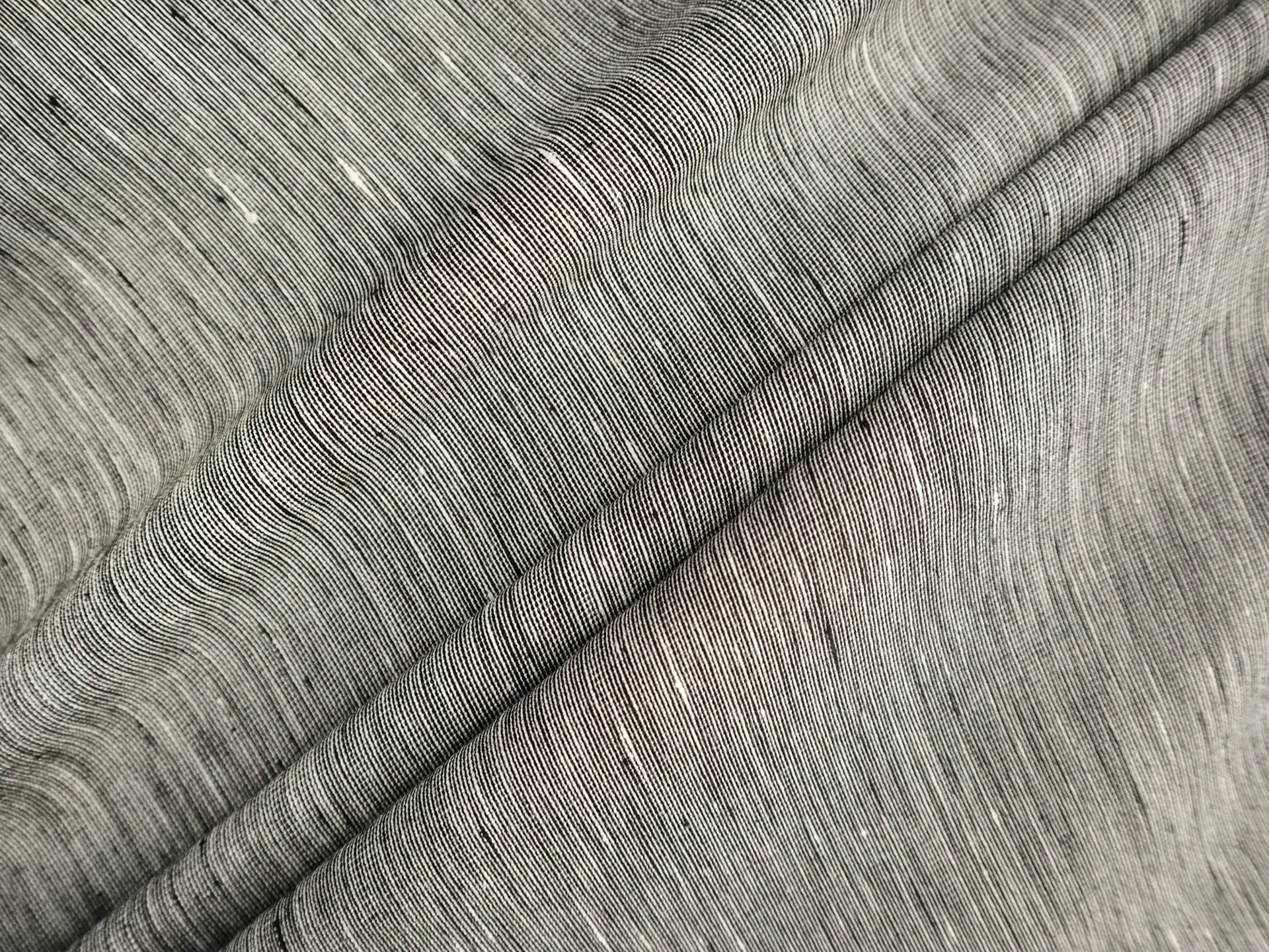 Doubleface Stretch Linen Blend in Sharkfin Black