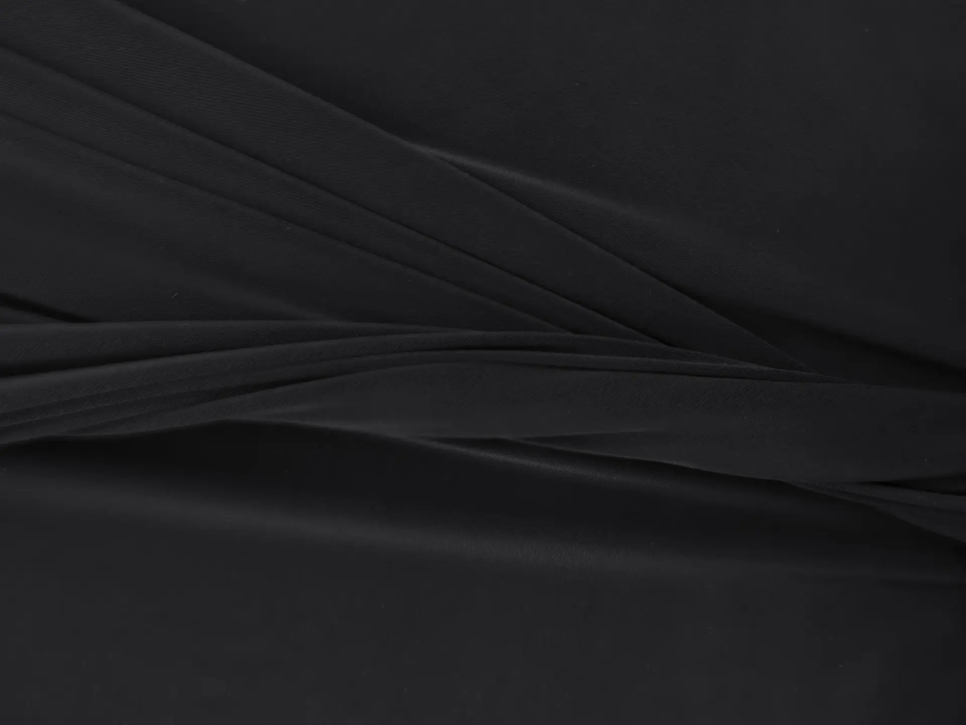 Static Free Polyester Lycra Jersey Lining in Black