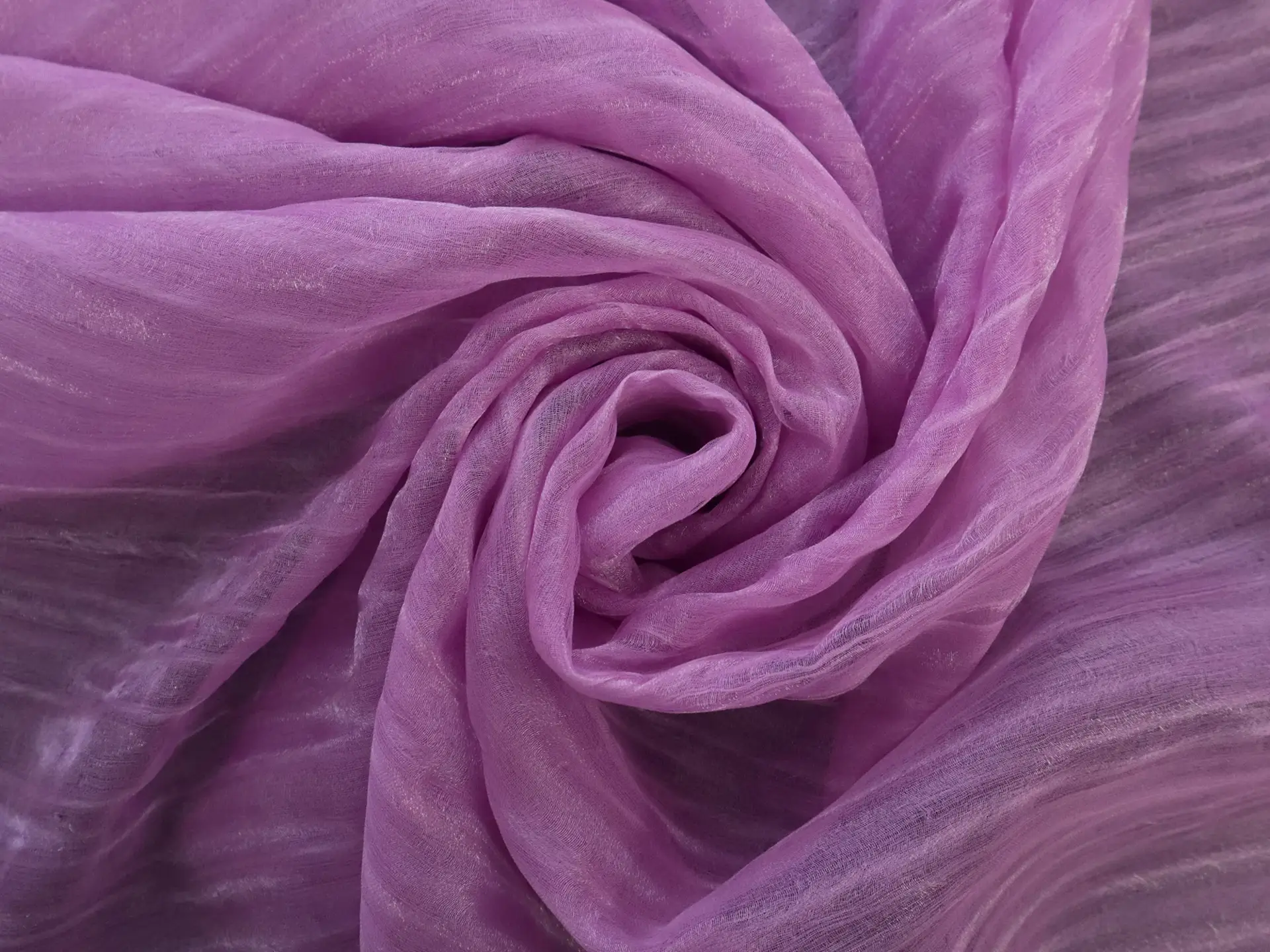 Silk Blend Lurex Chiffon Cloqué in Thistle