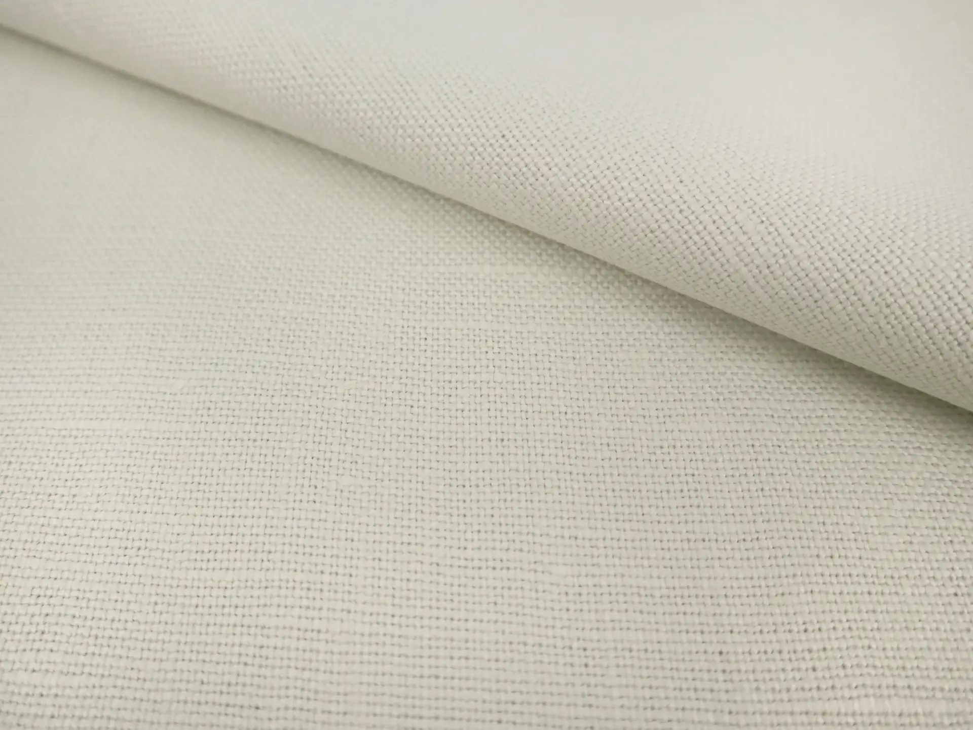 Belgian Sanforized Upholstery Linen in Fog 