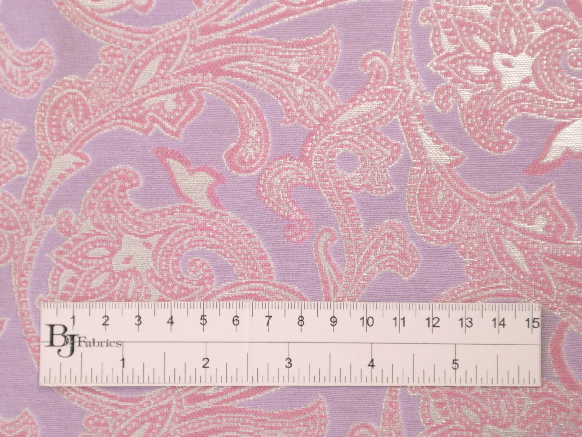 Metallic Brocade with Filigrees 