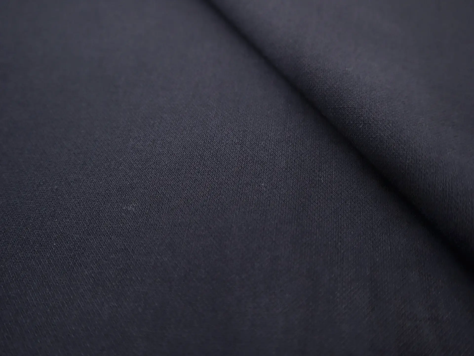 Poly Blend Suiting in Midnight Navy