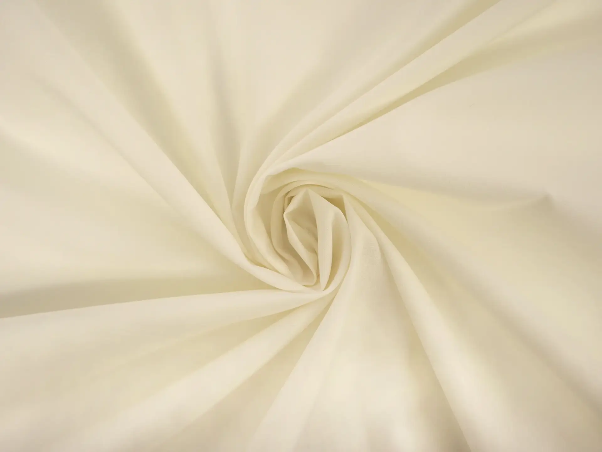Poly Cotton Broadcloth in Natural