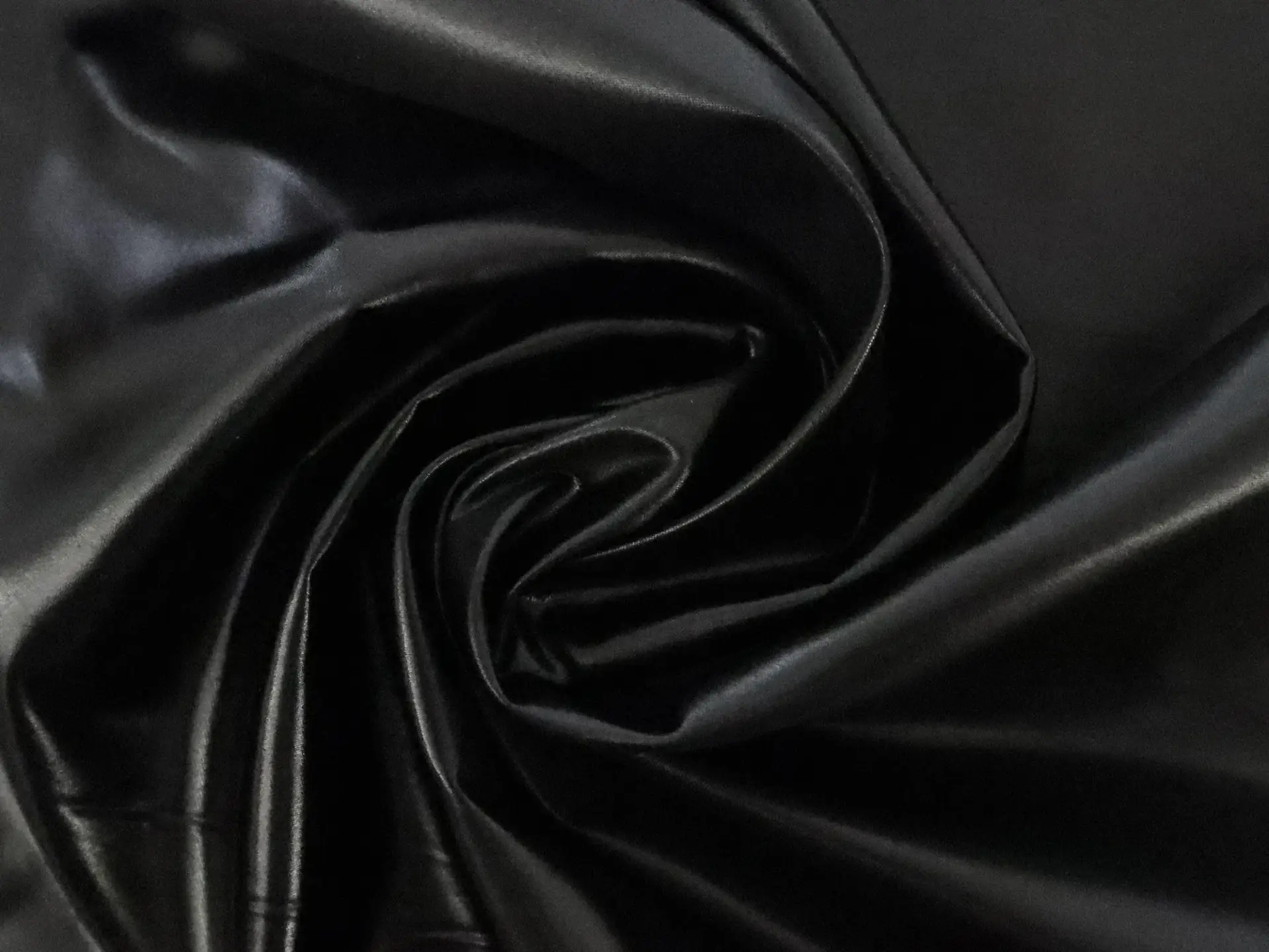 Silk and Spandex Cere in Black