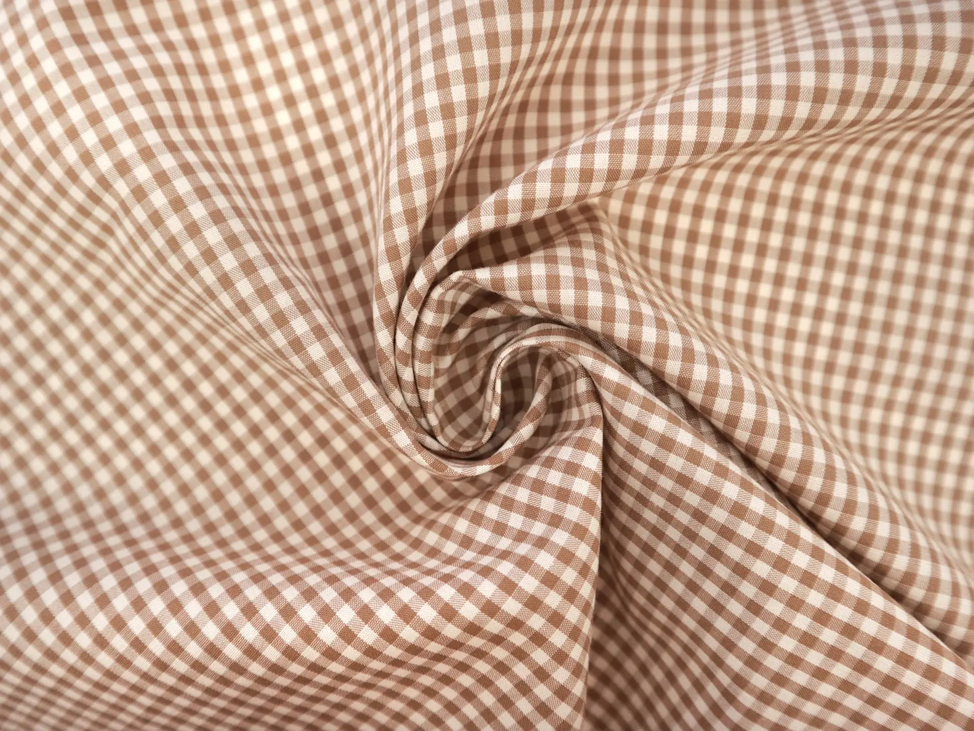 1/8" Cotton Gingham in Toffee 