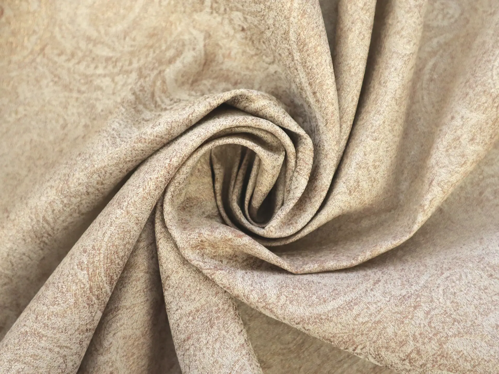 Polyester Jacquard with Paisley Pattern