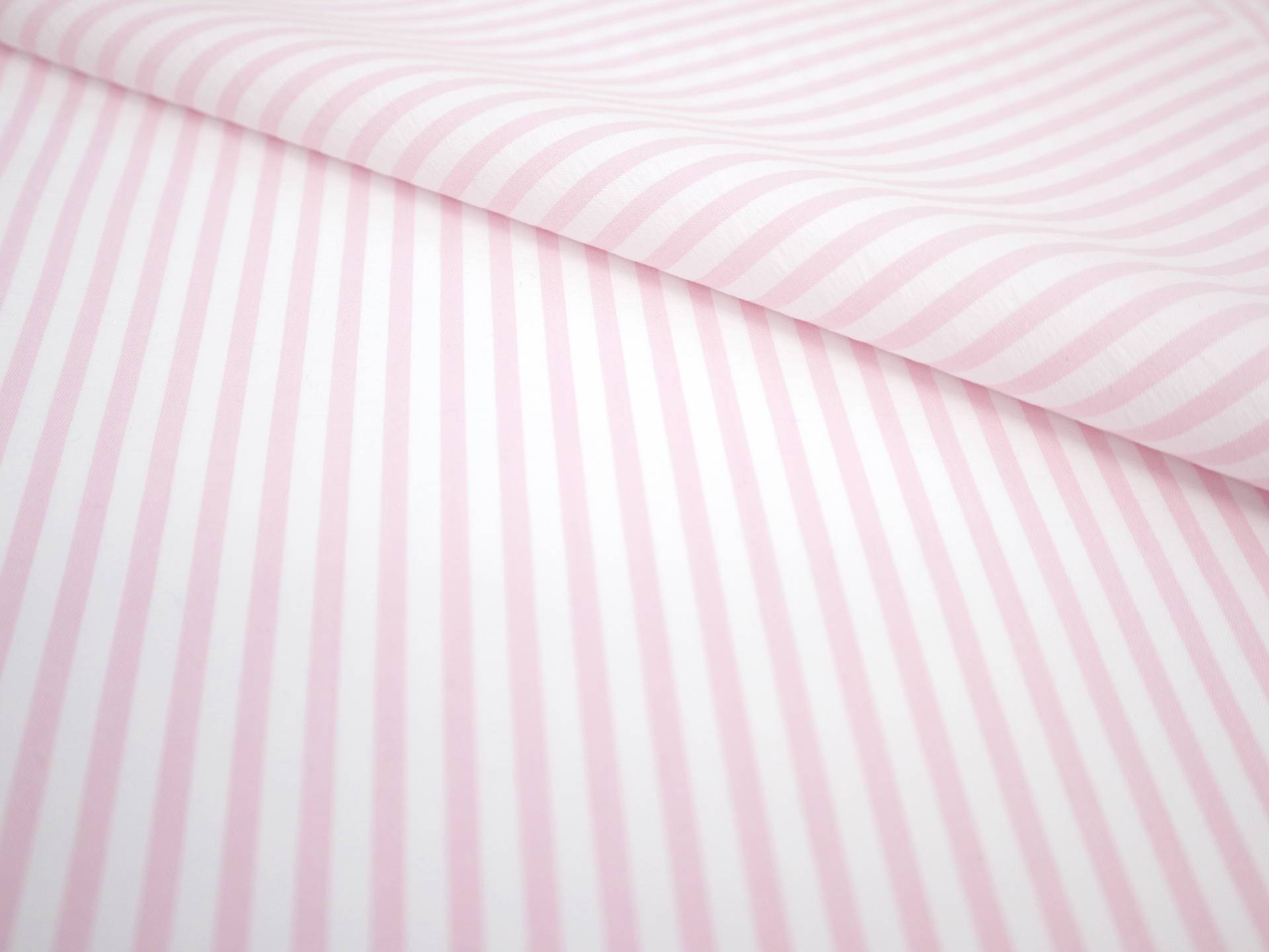 Cotton Seersucker Stripe in Pink