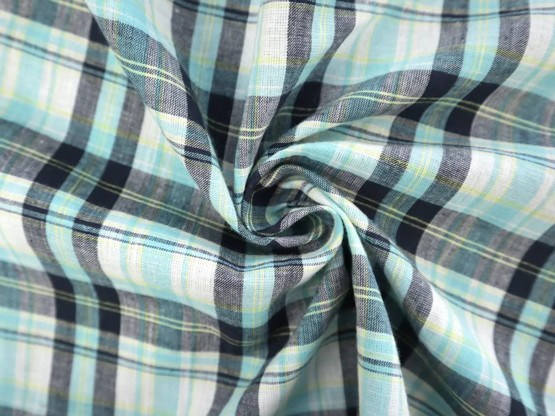 Lightweight Cotton Plaid Shirting in Turquoise & Navy