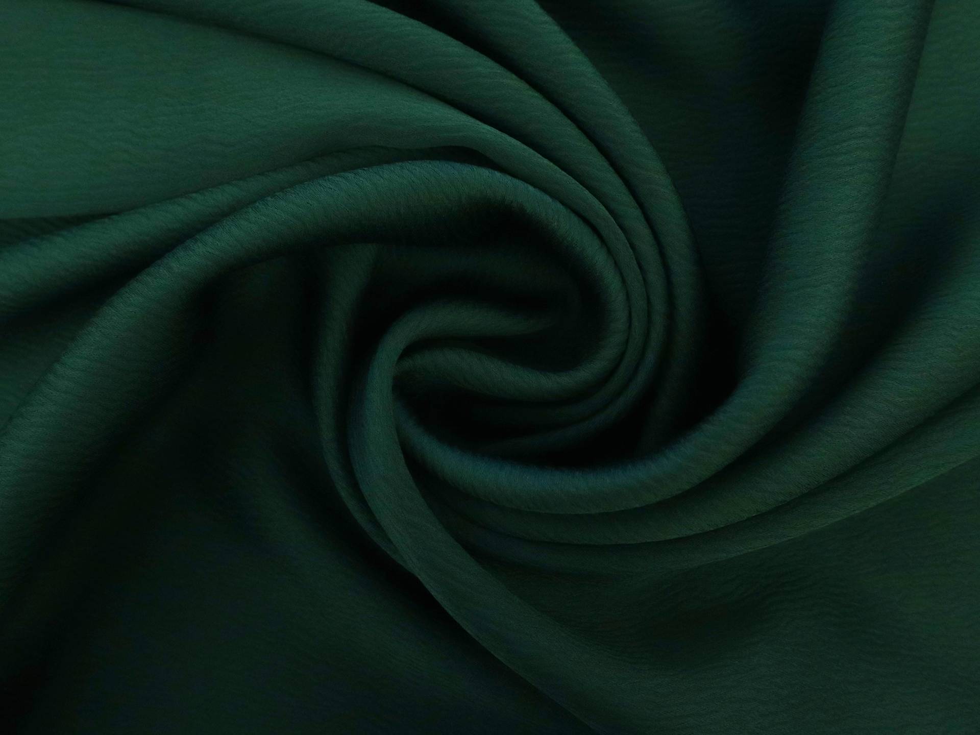 Double Face Triacetate Polyester Blend Ripple Satin in Hunter Green