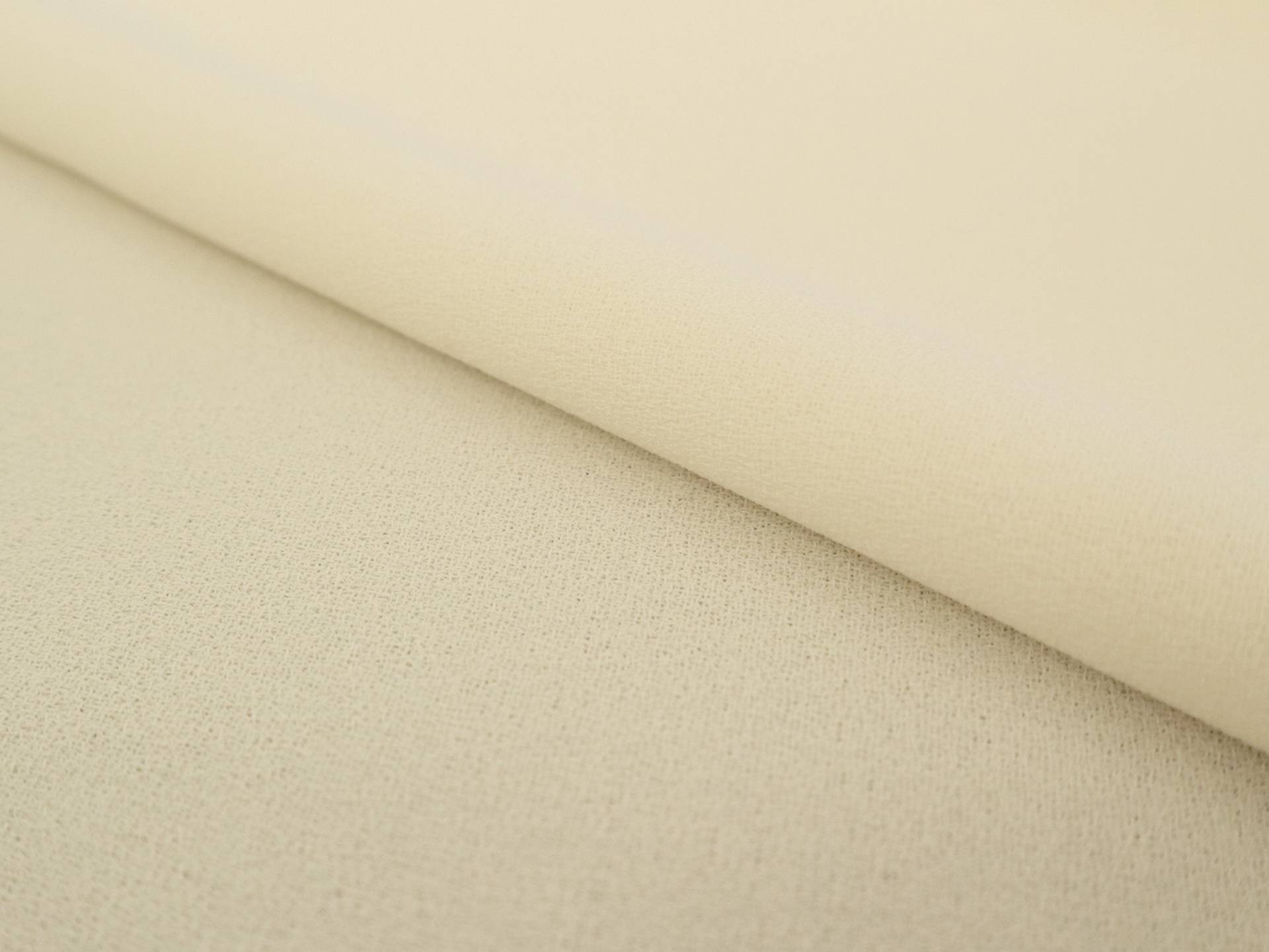 Polyester Crepe in Off-White