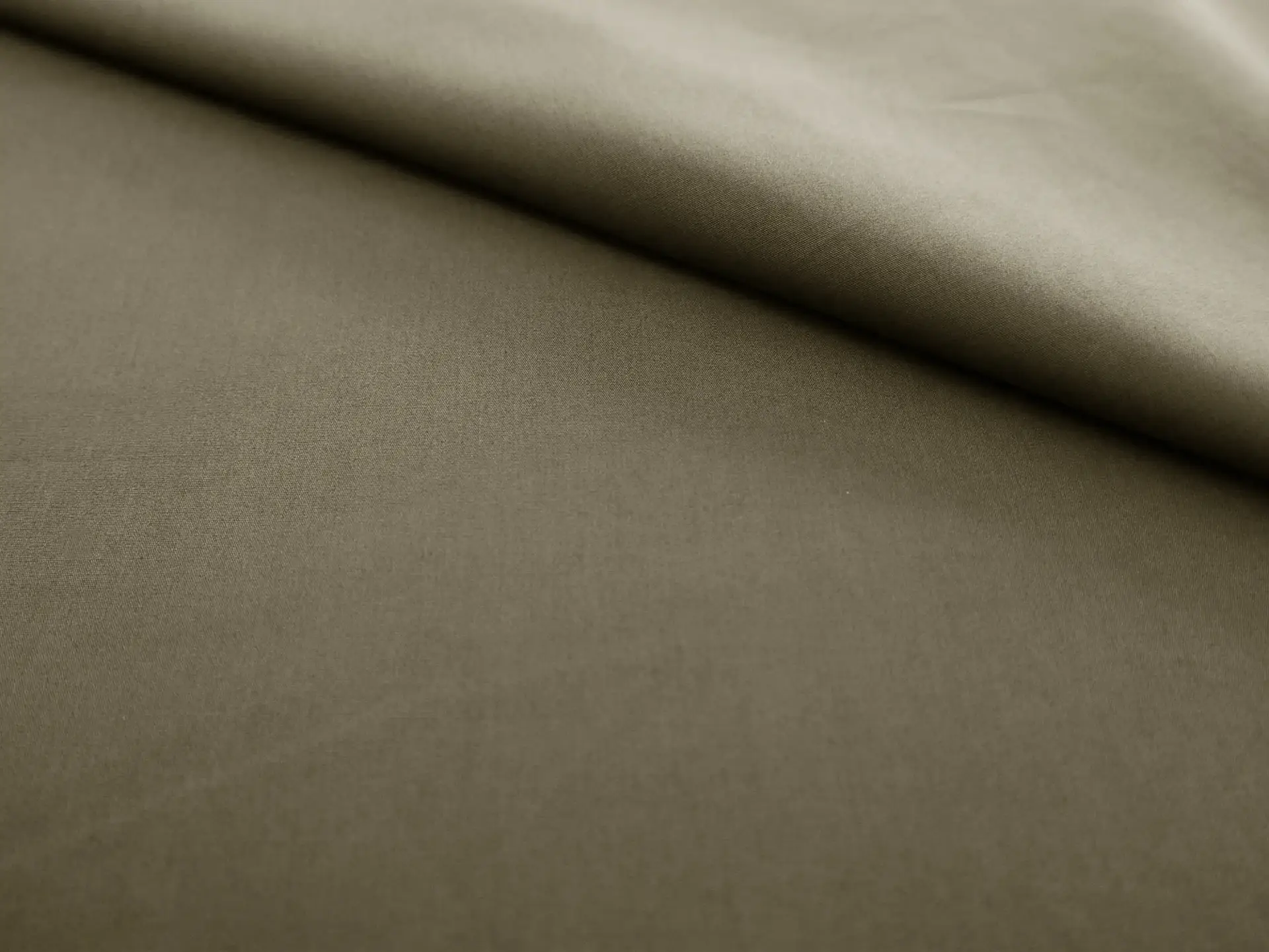 Japanese Cotton Broadcloth in Dark Olive