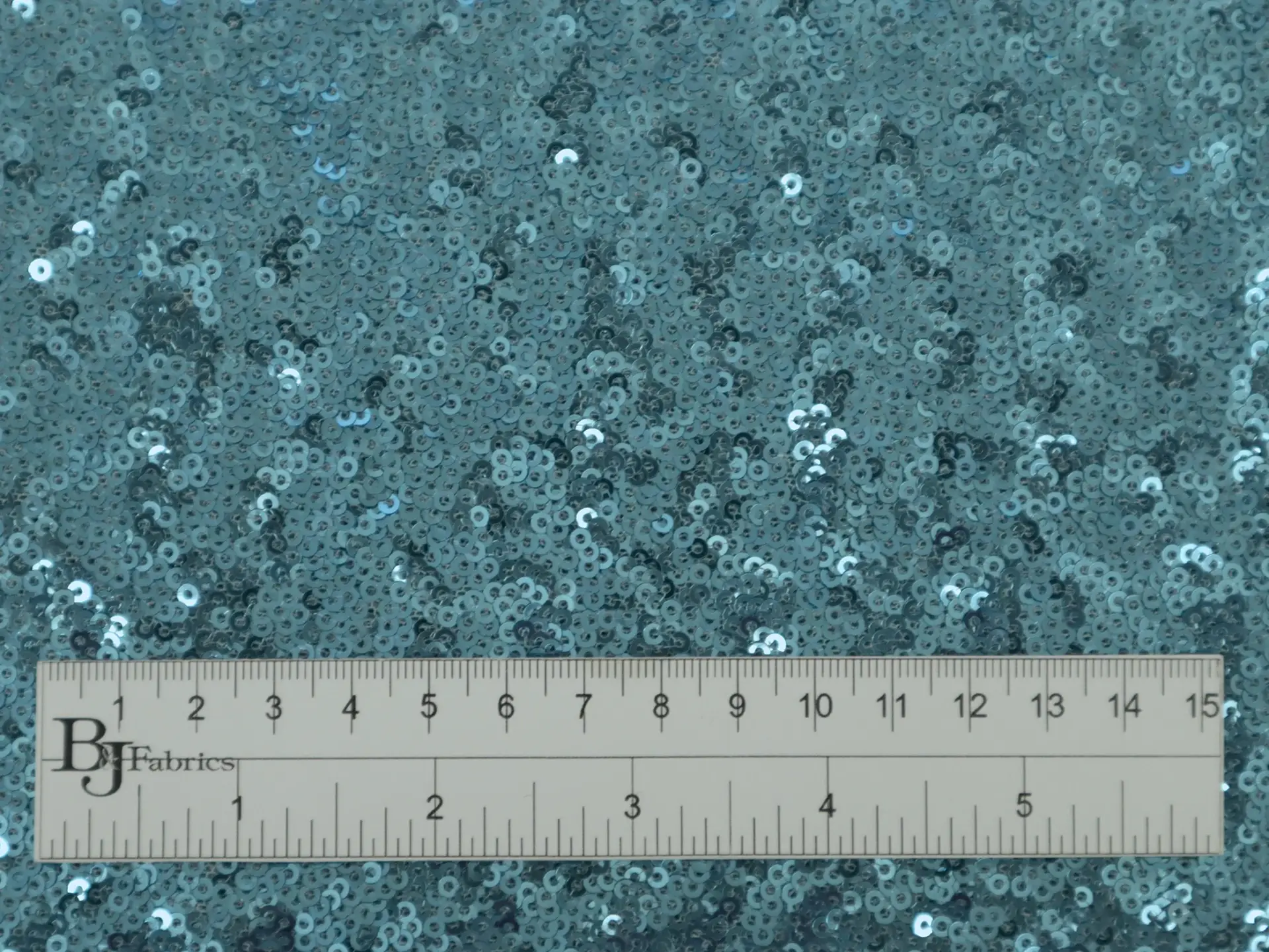 Stretch Sequins in Turquoise