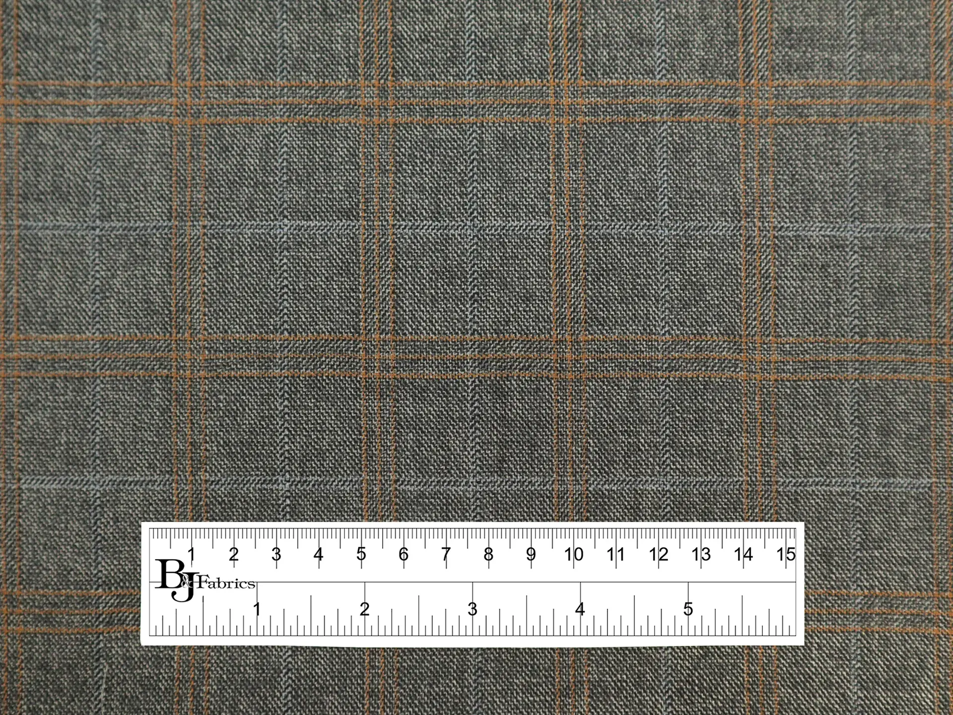 Italian Wool Plaid Suiting in Grey Goldenrod 