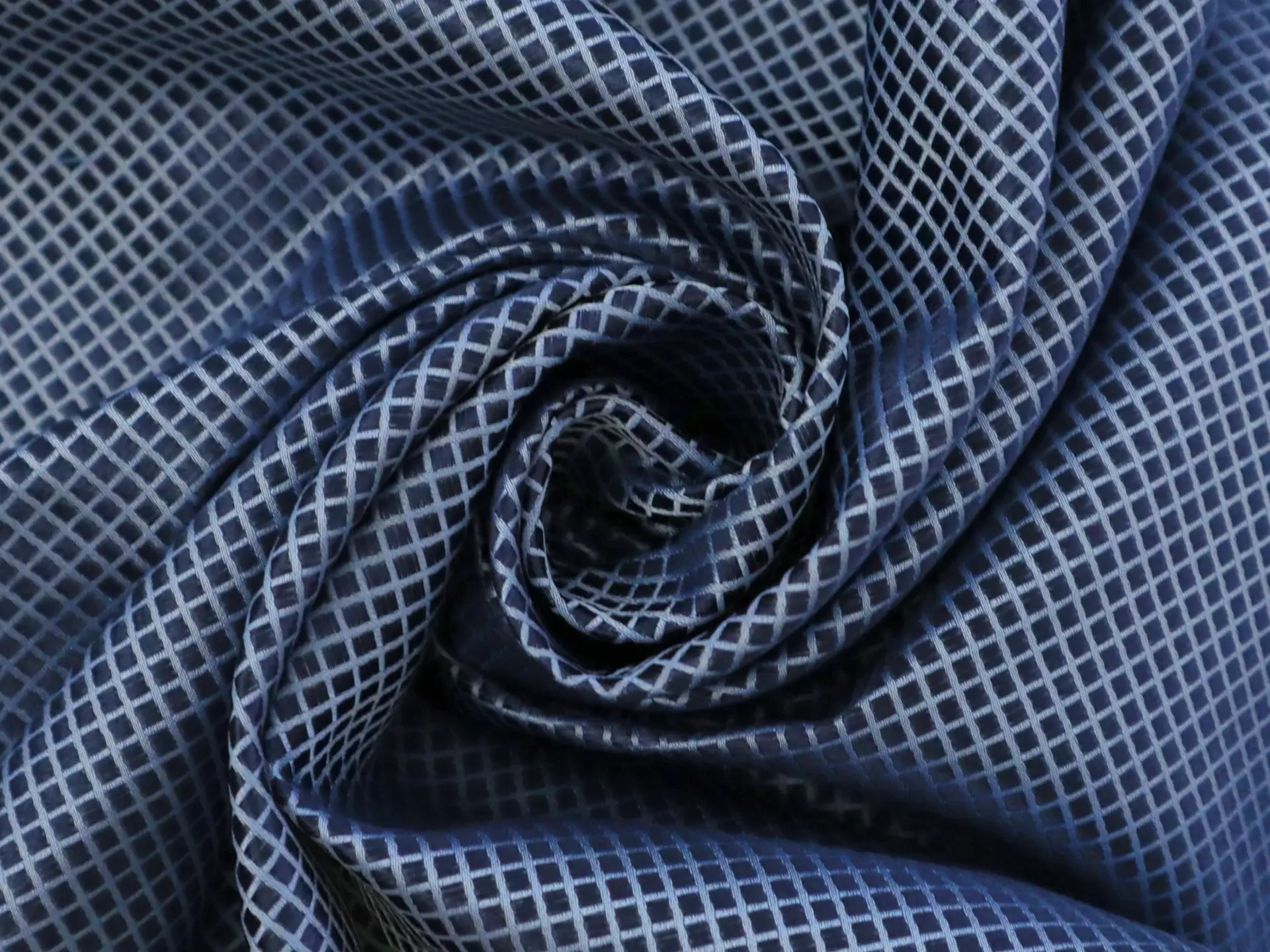 Silk Tie Jacquard with Square Pattern
