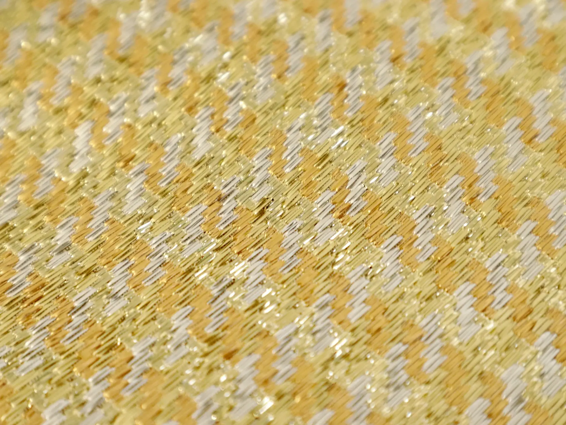Polyester Metallic Raffia with Diagonal Stripe
