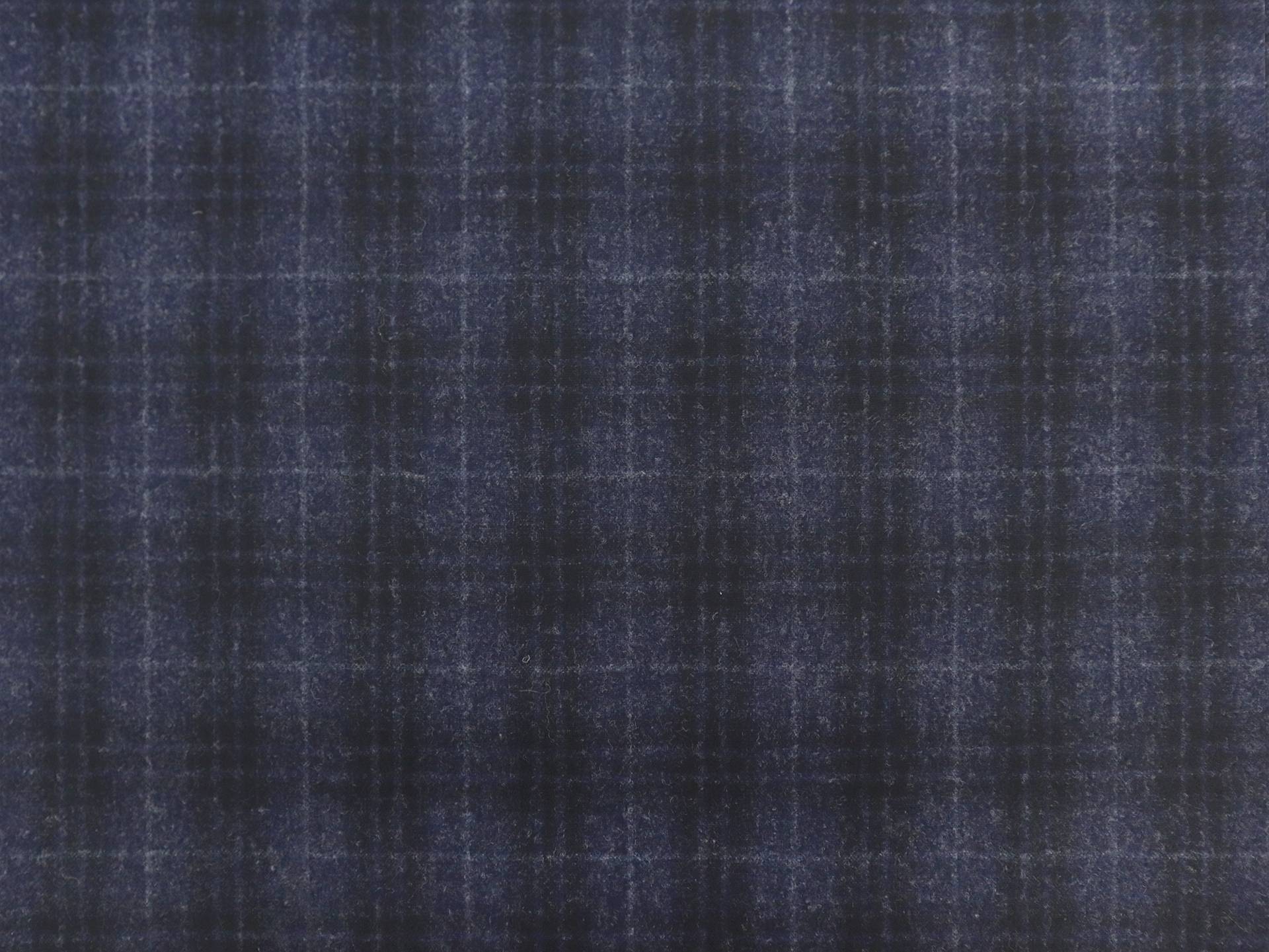 Italian Wool Flannel Plaid in Navy