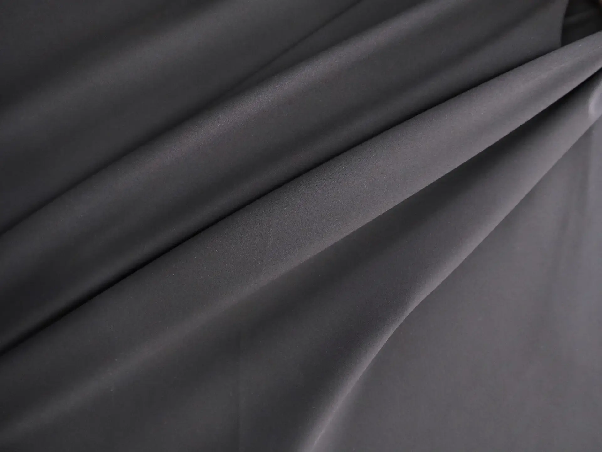 Water Repellent & Windproof Woven Softshell in Black