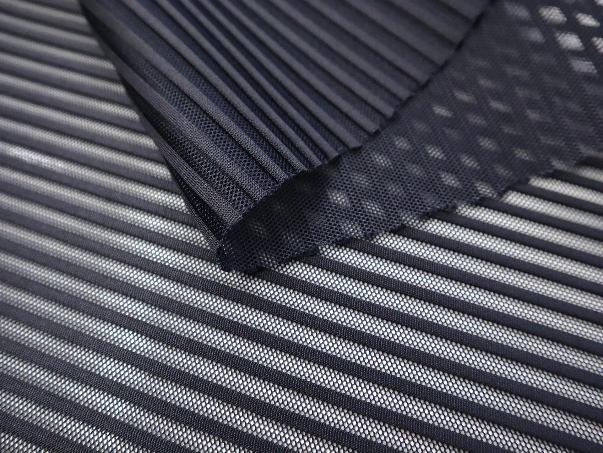 Striped Polyester Net in Midnight Navy