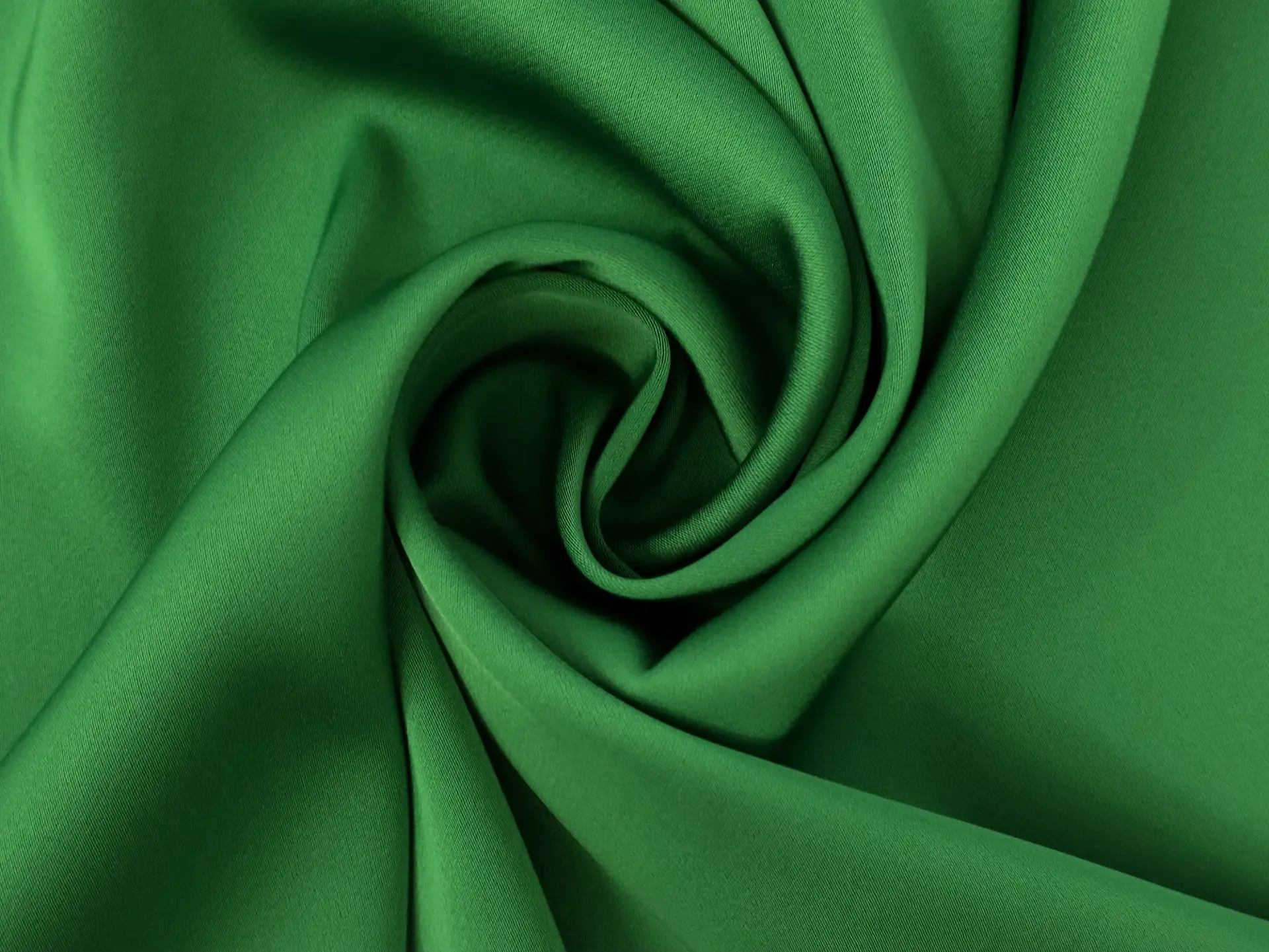 Triacetate Blend Heavy Charmeuse in Emerald Green