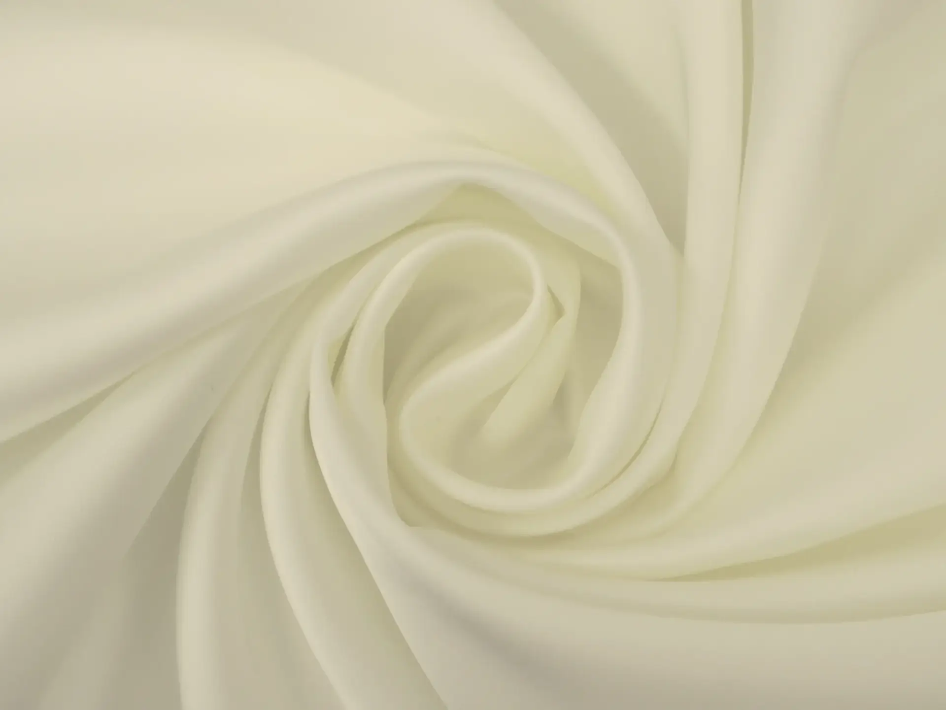 Miyuki Stretch Polyester Satin in Ivory