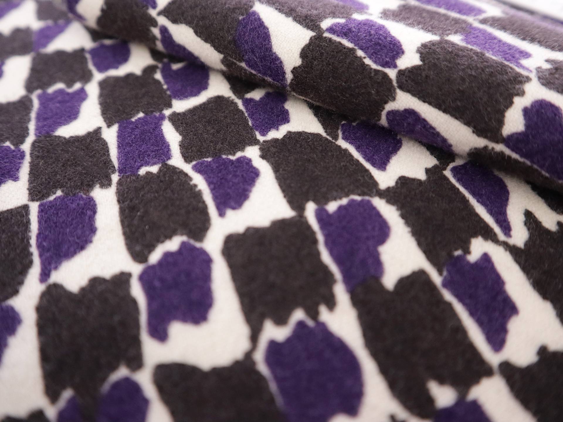 Wool Print with Abstract Pattern in Black & Purple