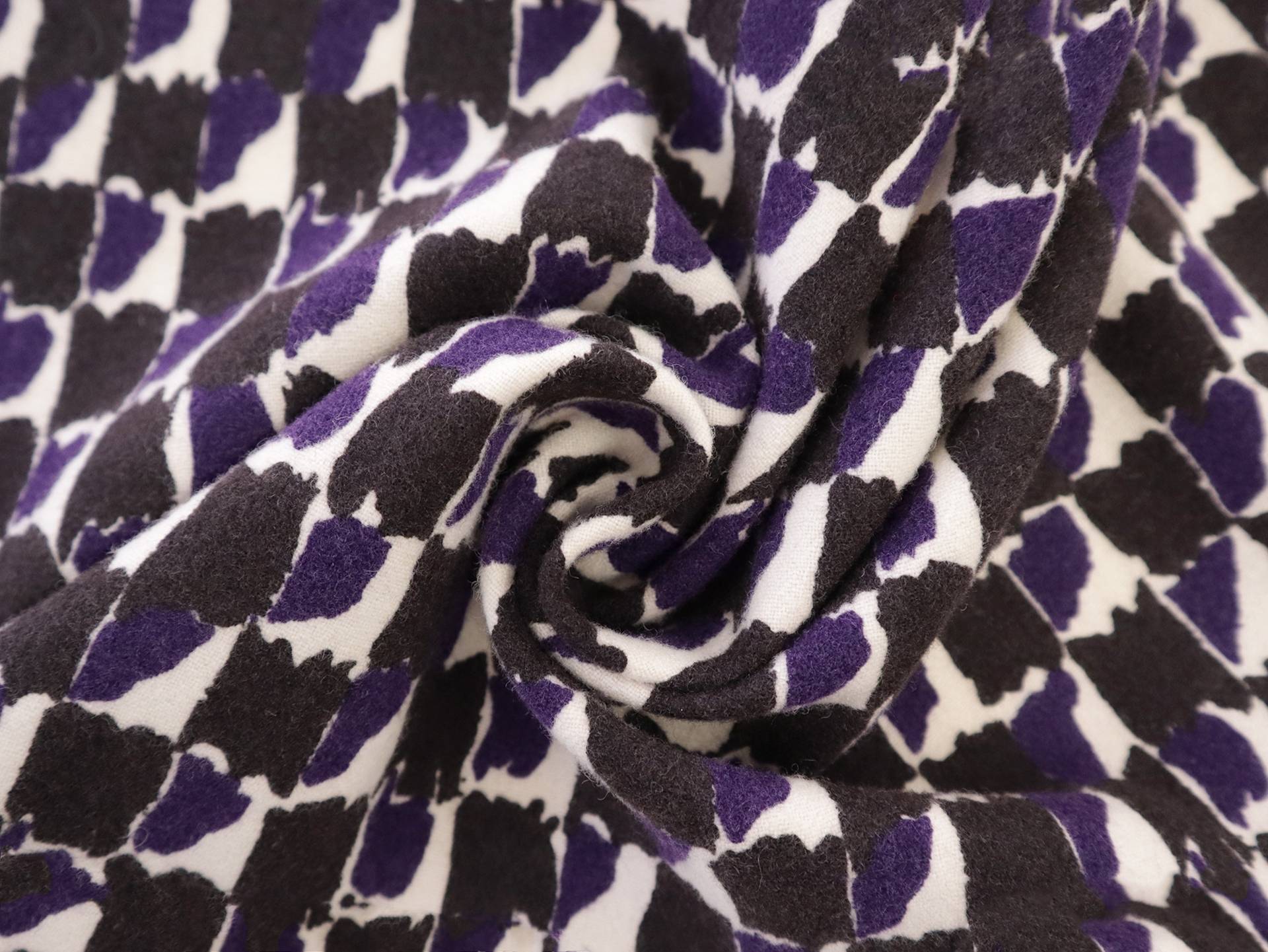 Wool Print with Abstract Pattern in Black & Purple