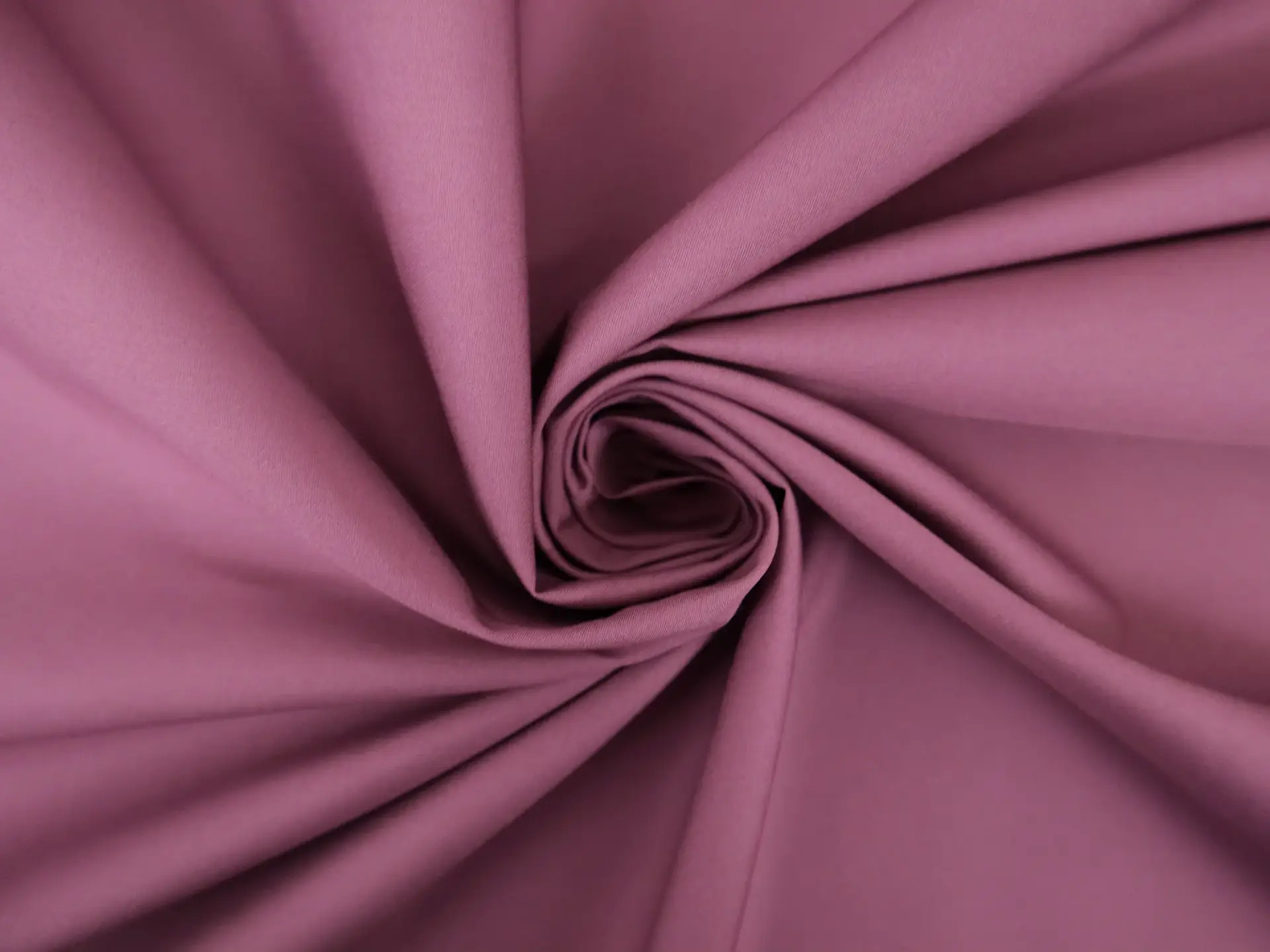 Cotton Broadcloth in Boysenberry