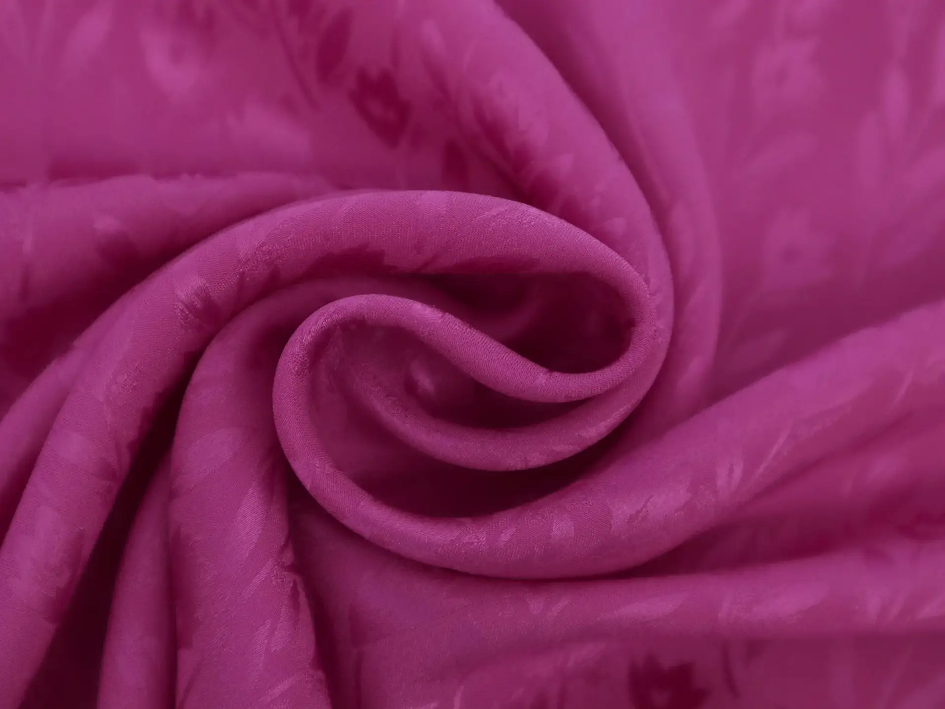 Silk Jacquard with Floral Pattern in Fuchsia
