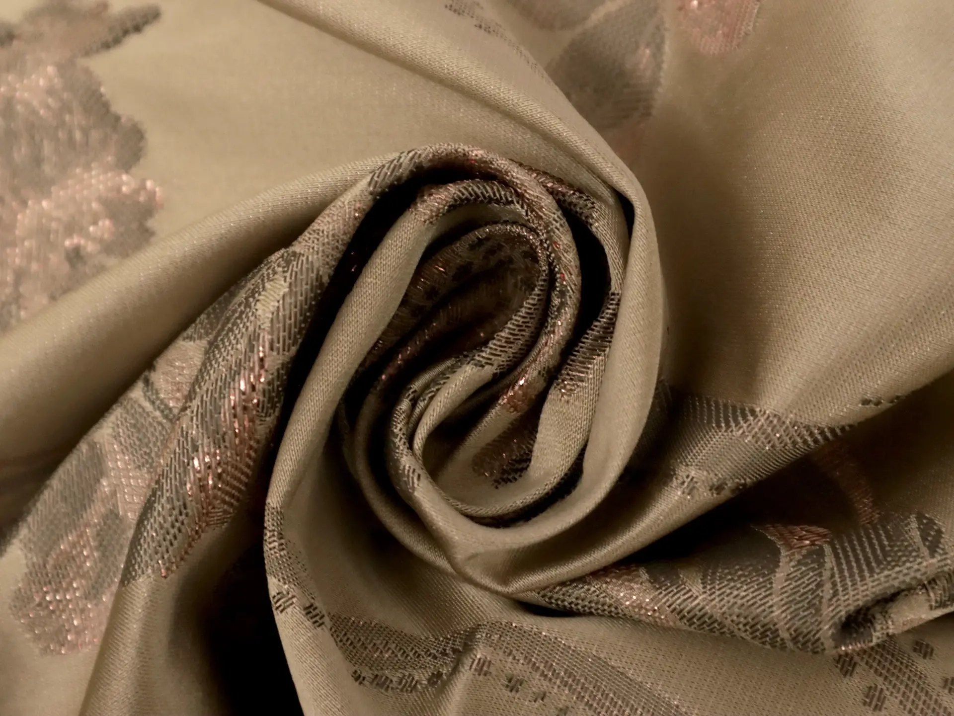 Metallic Floral Brocade
