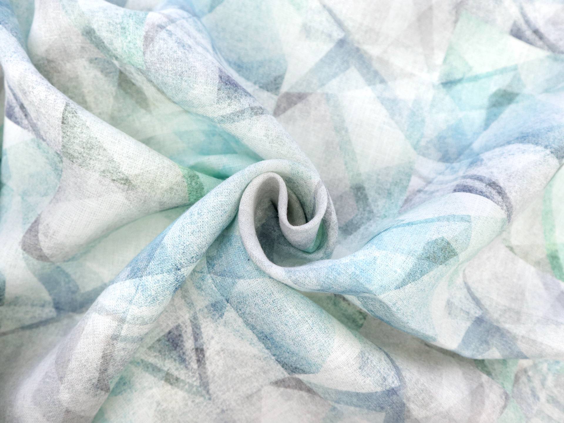 Linen with Fading Geometric Print