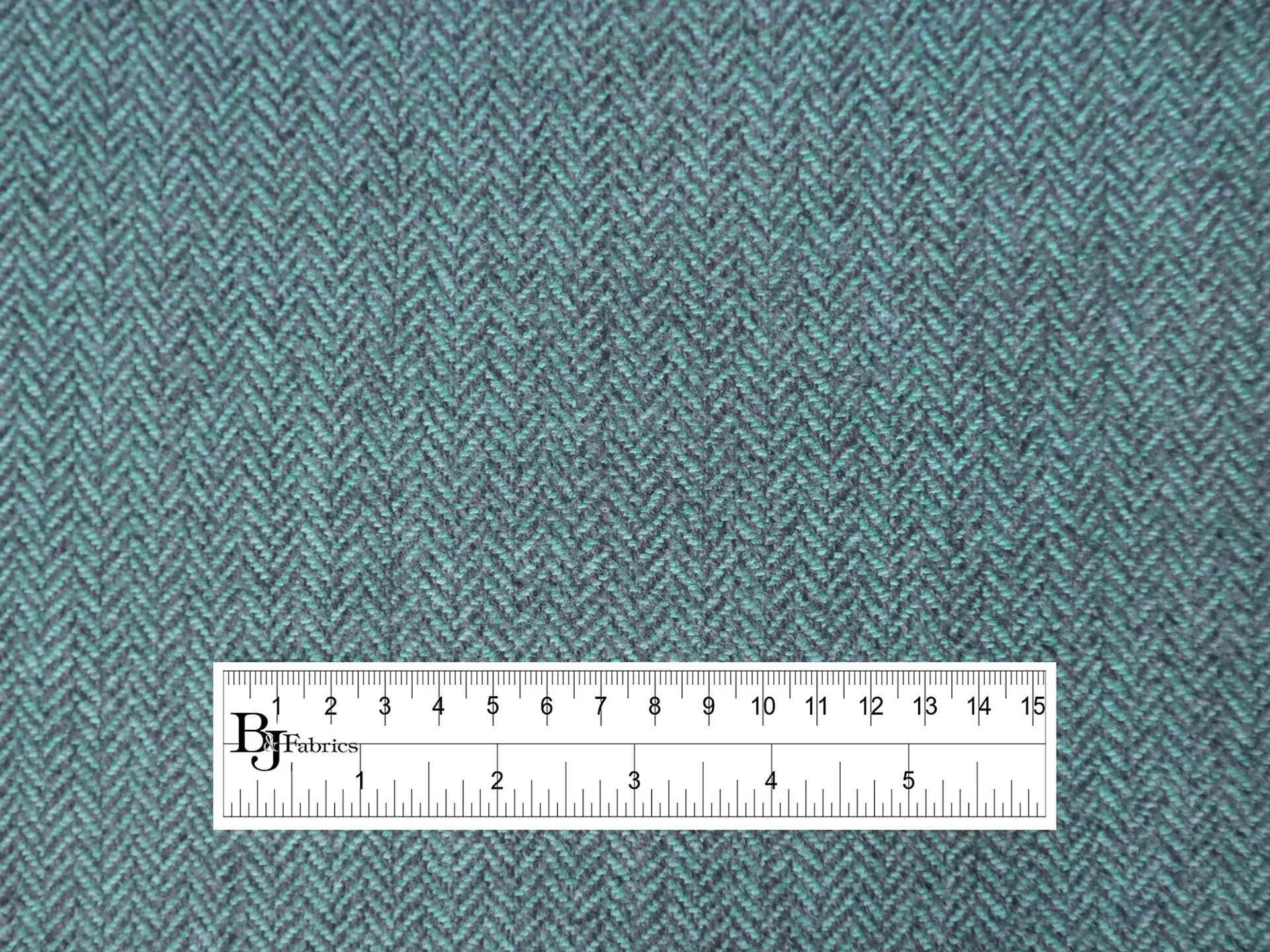 Fine Wool Herringbone in Jade & Charcoal
