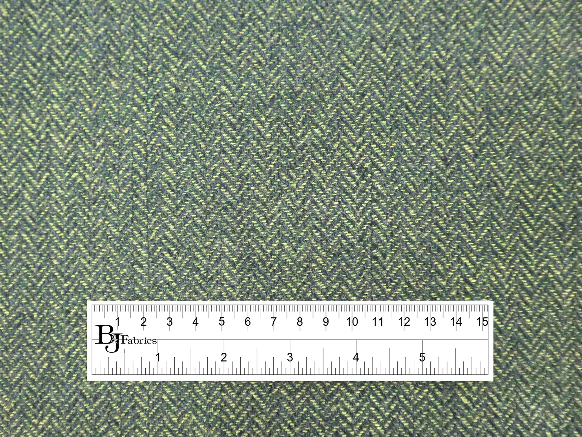 Fine Wool Herringbone in Green & Black