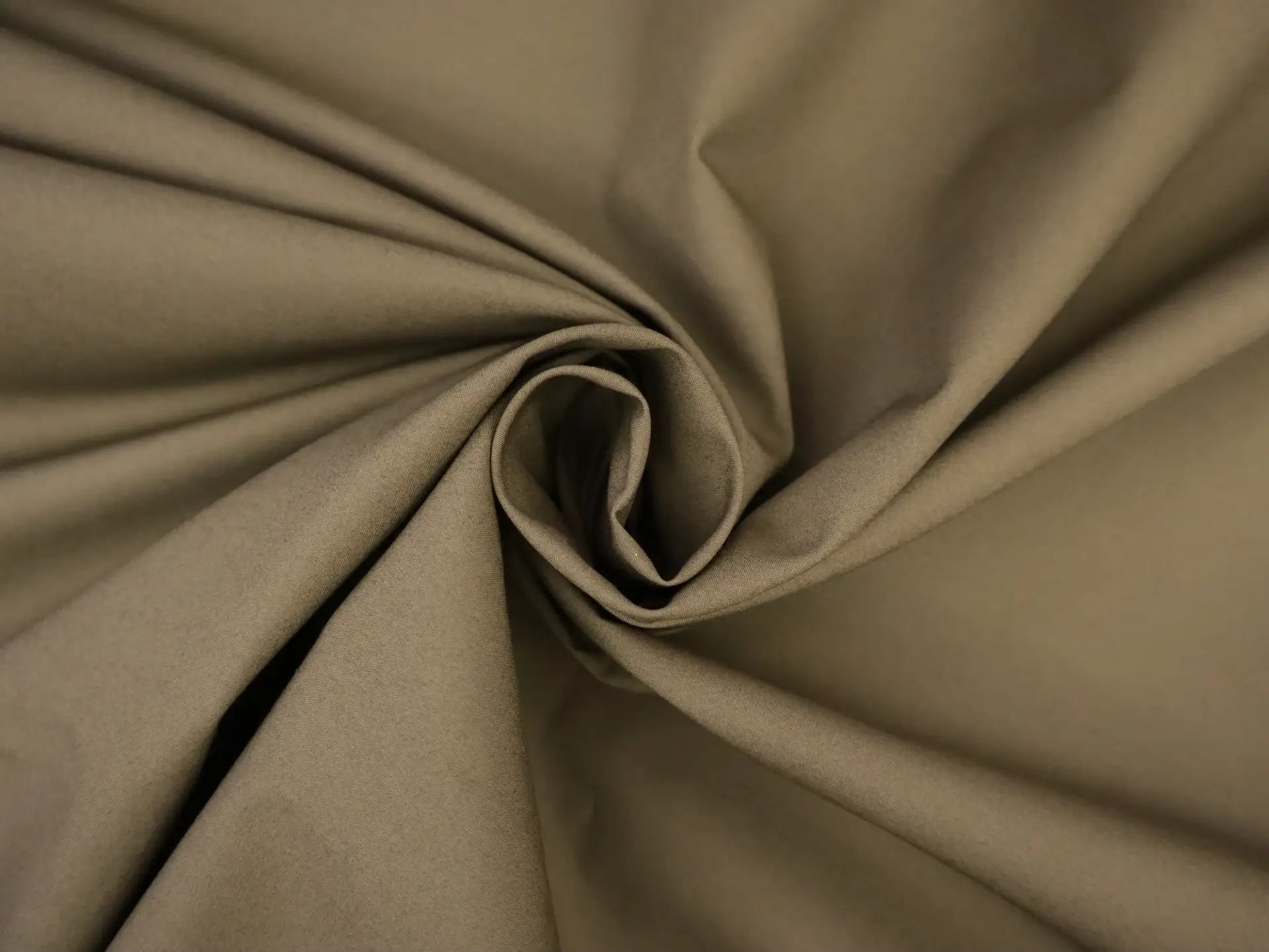 Japanese Cotton Poplin in Fawn