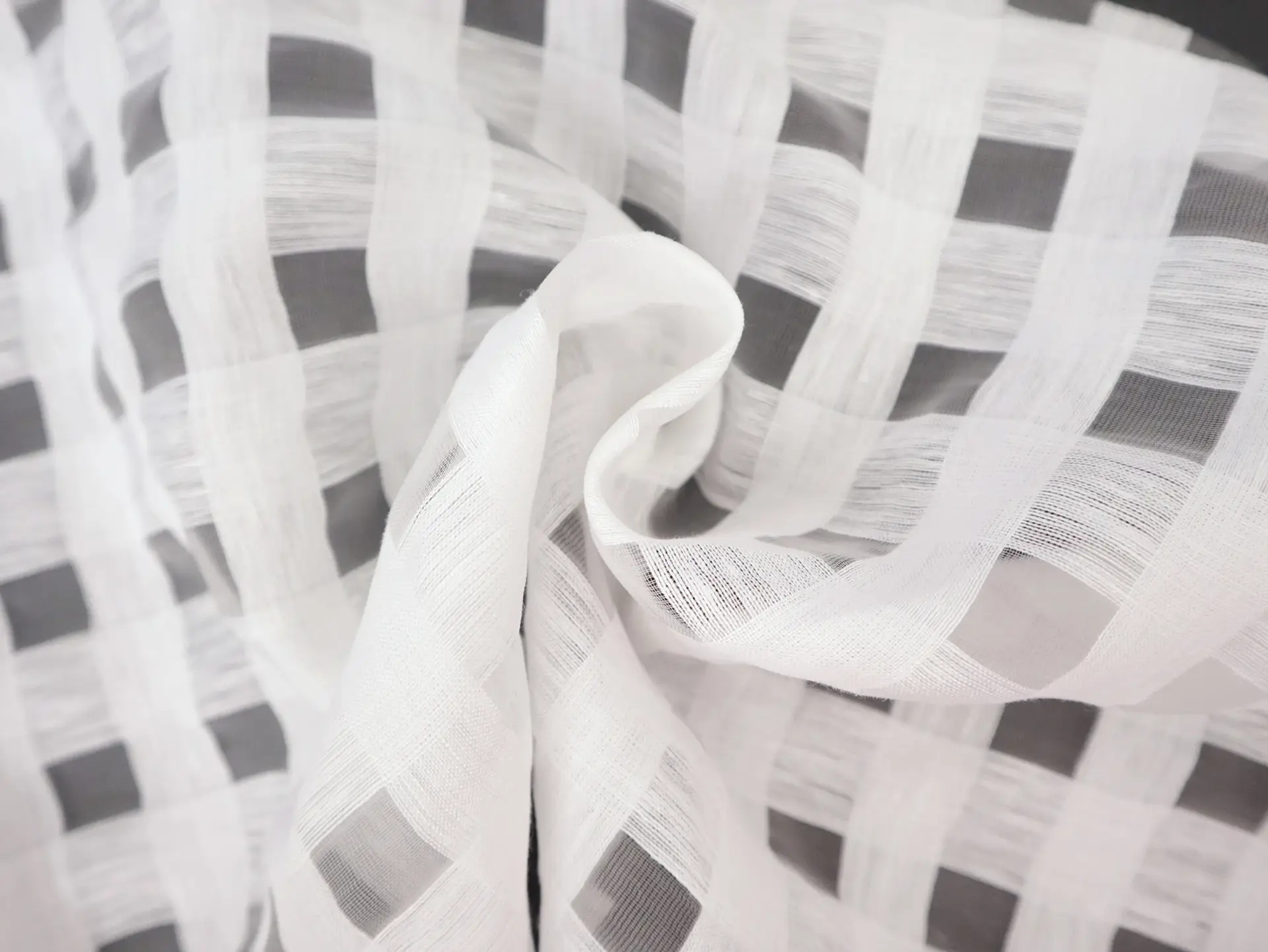 Linen Nylon Plaid Mesh in White
