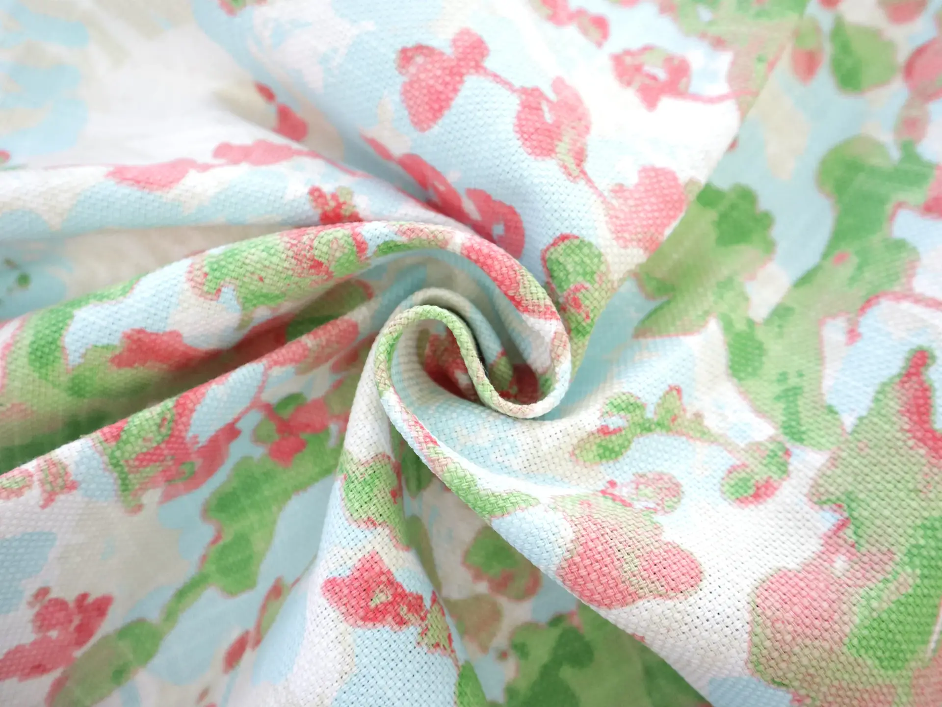 Cotton & Linen Upholstery Canvas in Cofetti