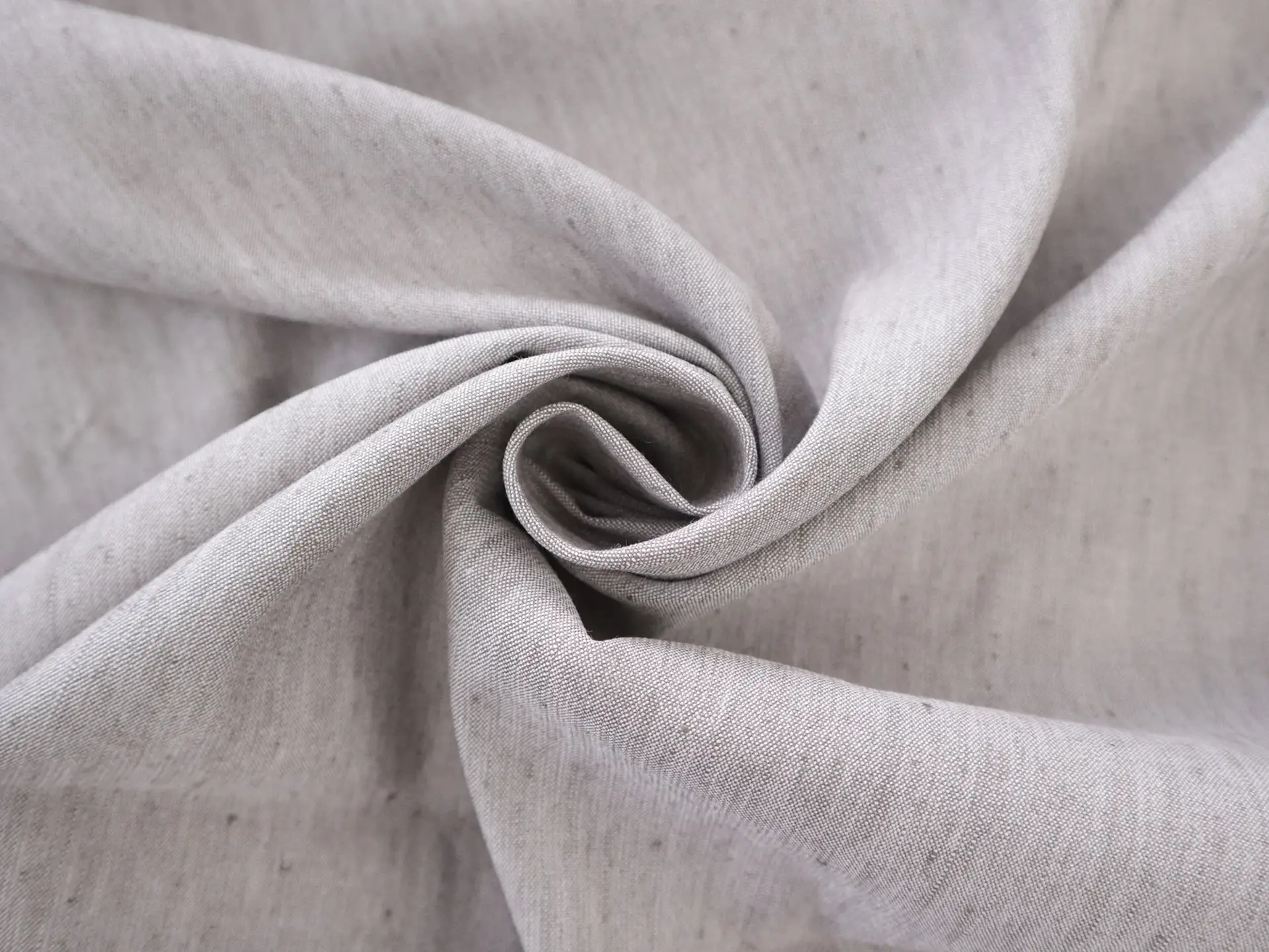 Stretch Linen Blend in Mushroom
