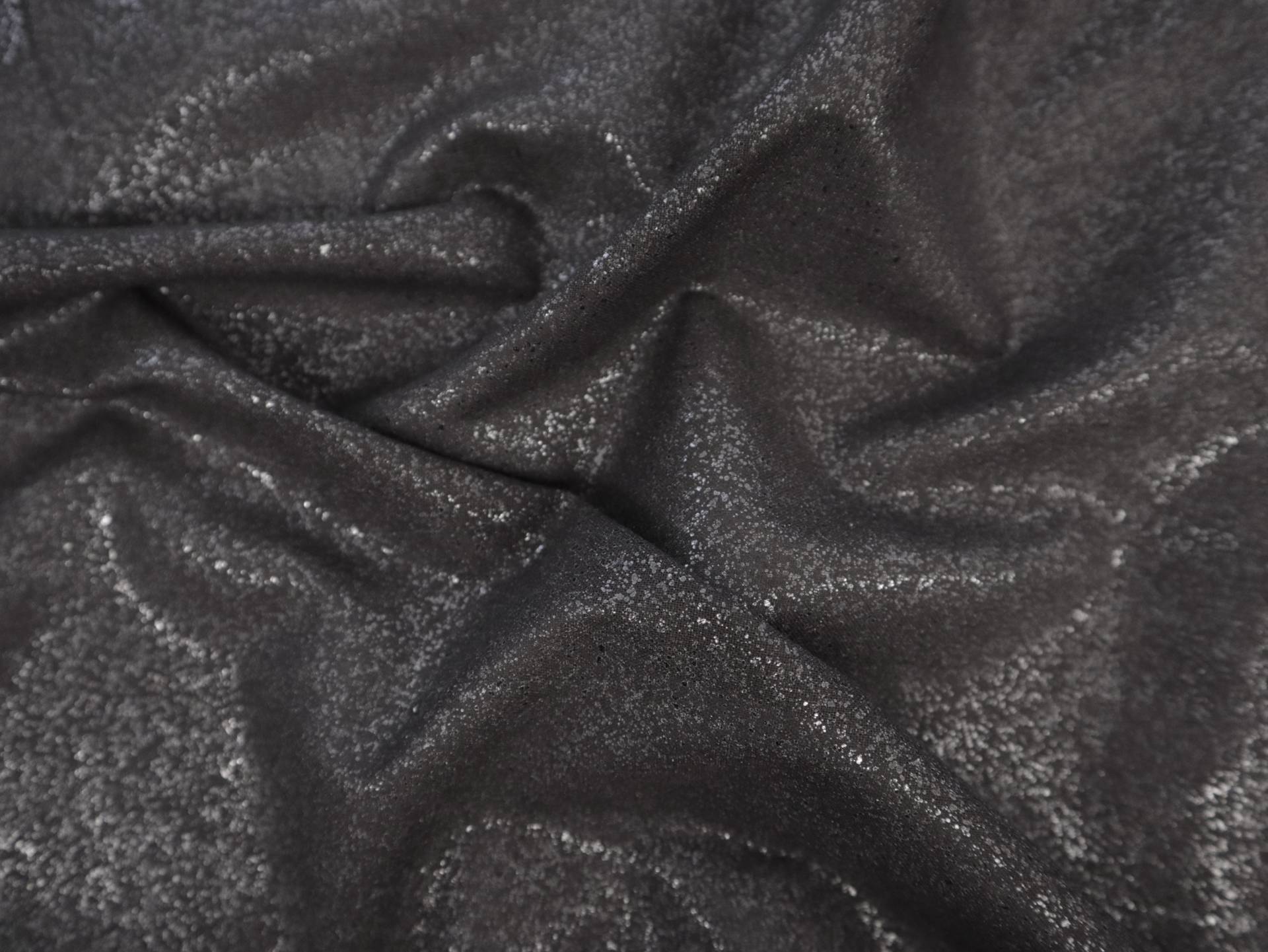 Lightweight Fusible Woven Interfacing in Black