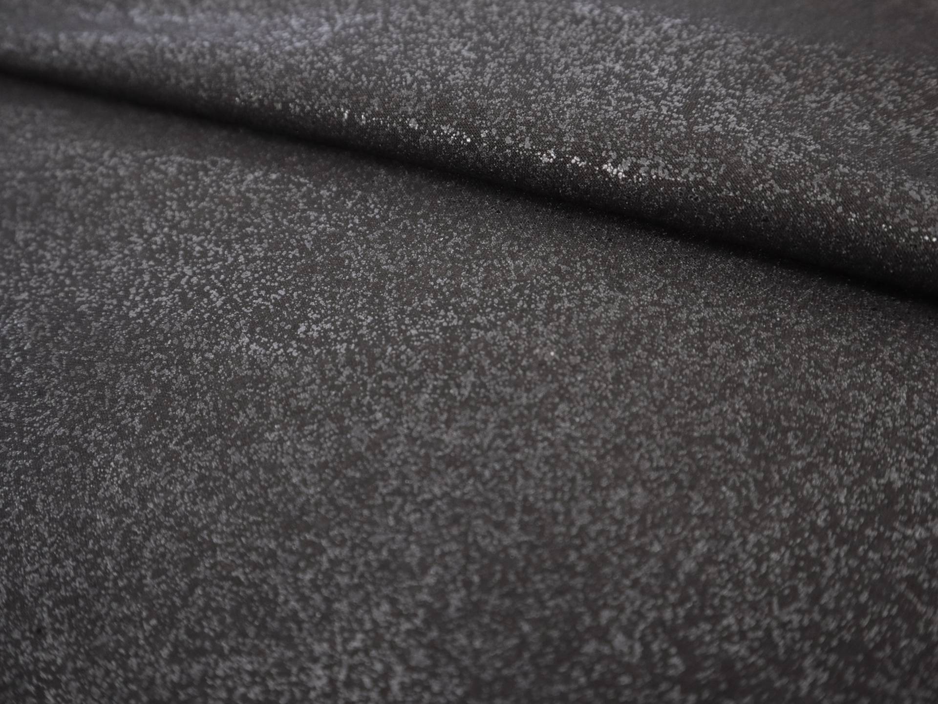 Lightweight Fusible Woven Interfacing in Black