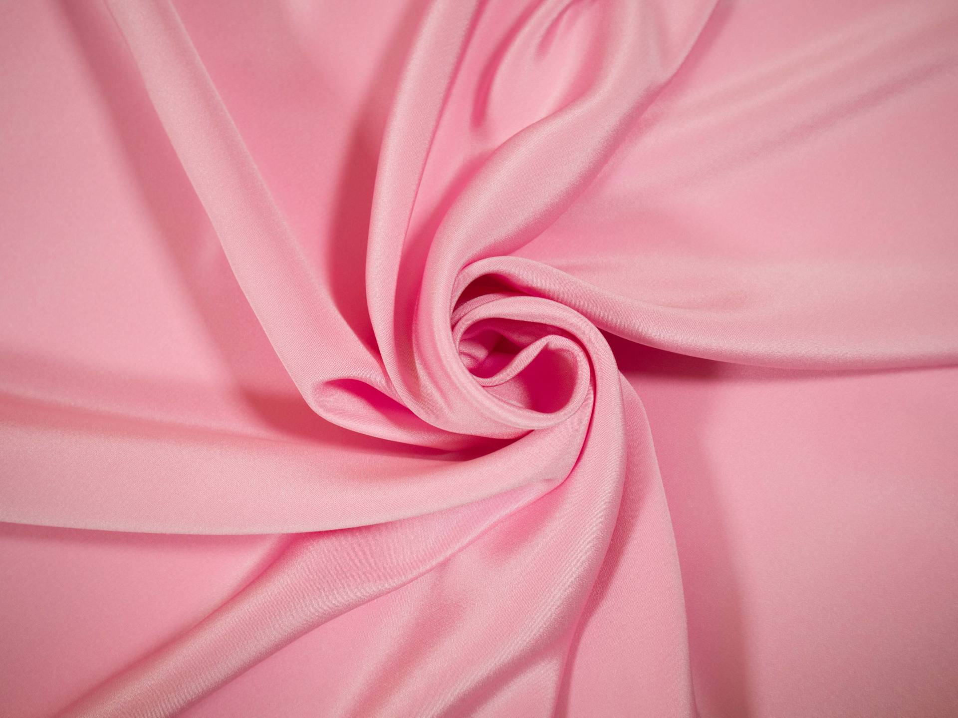 silk 4 ply crepe in pink - draped