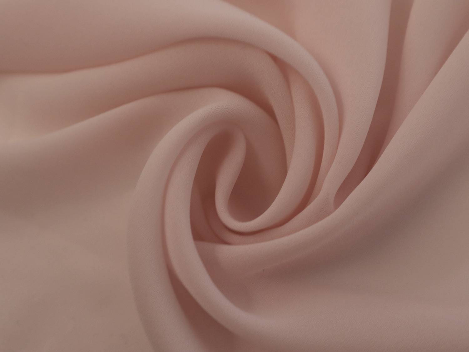Polyester Double Georgette in Rosette